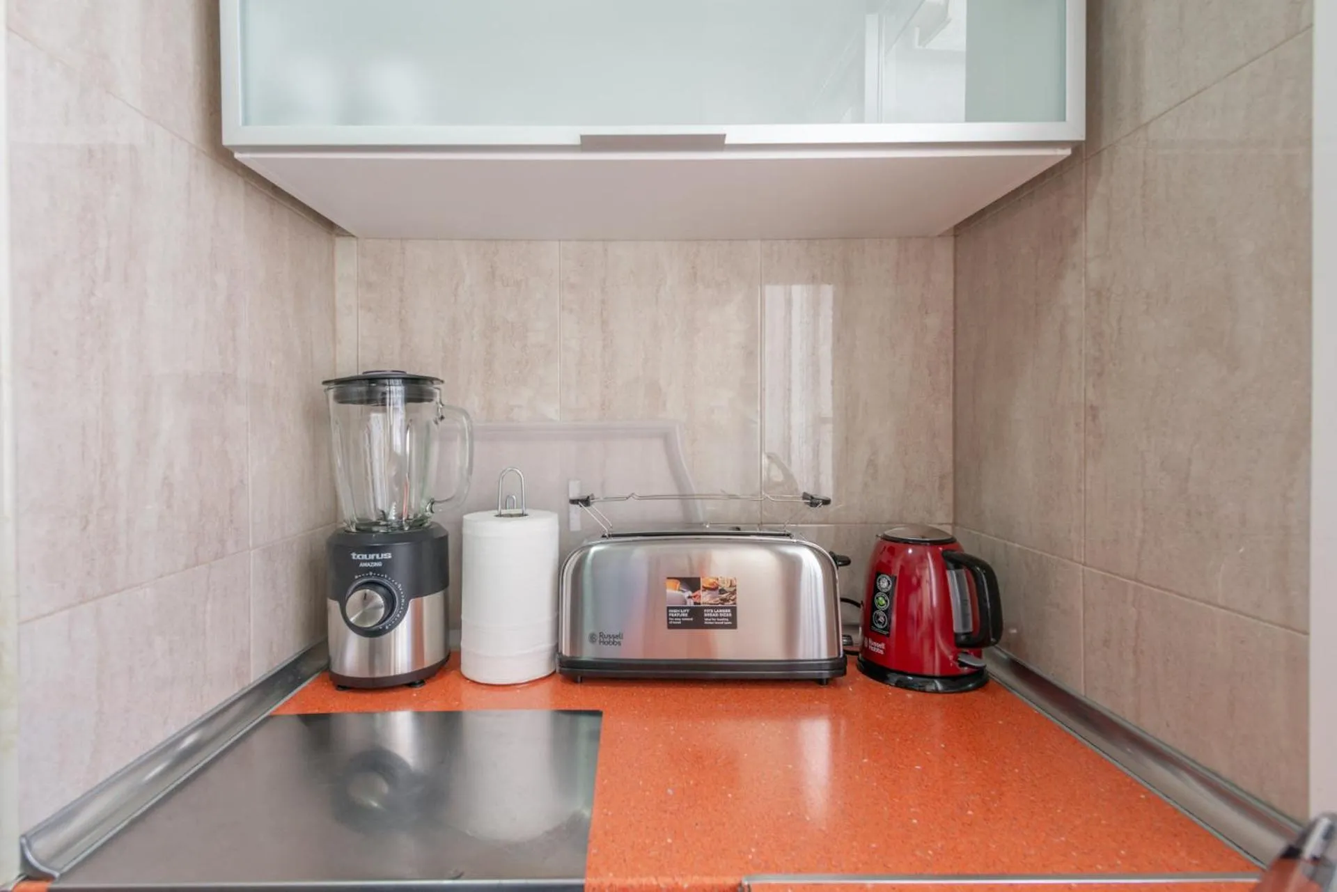 Coffee/tea facilities in Duplex PLAZA MAYOR by MONARO*****