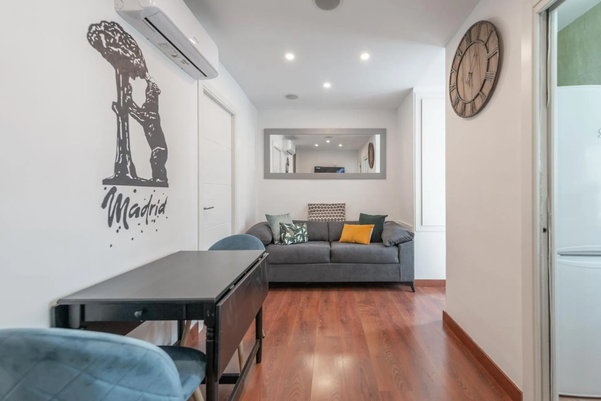 Living room in Duplex PLAZA MAYOR by MONARO*****