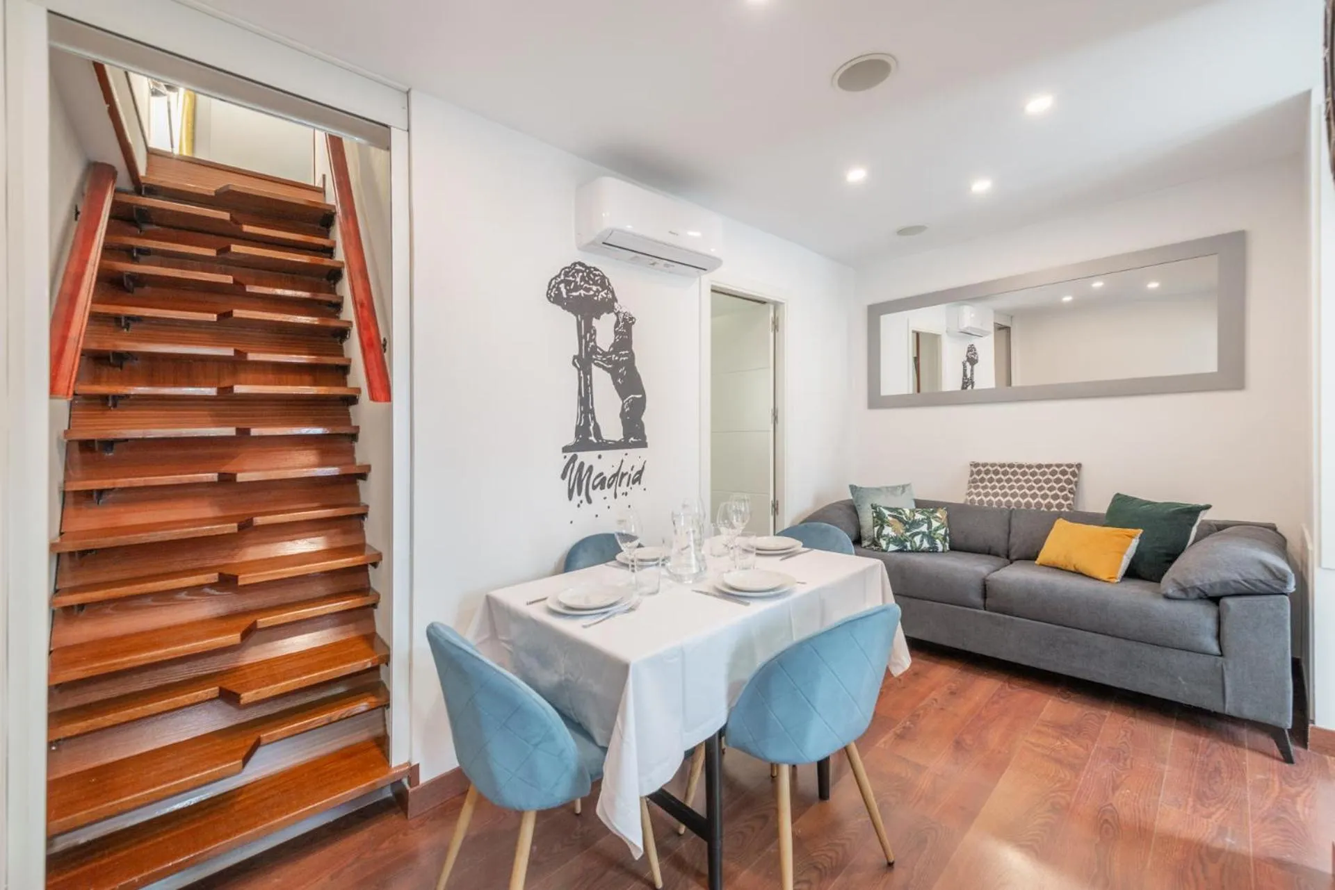 Living room in Duplex PLAZA MAYOR by MONARO*****