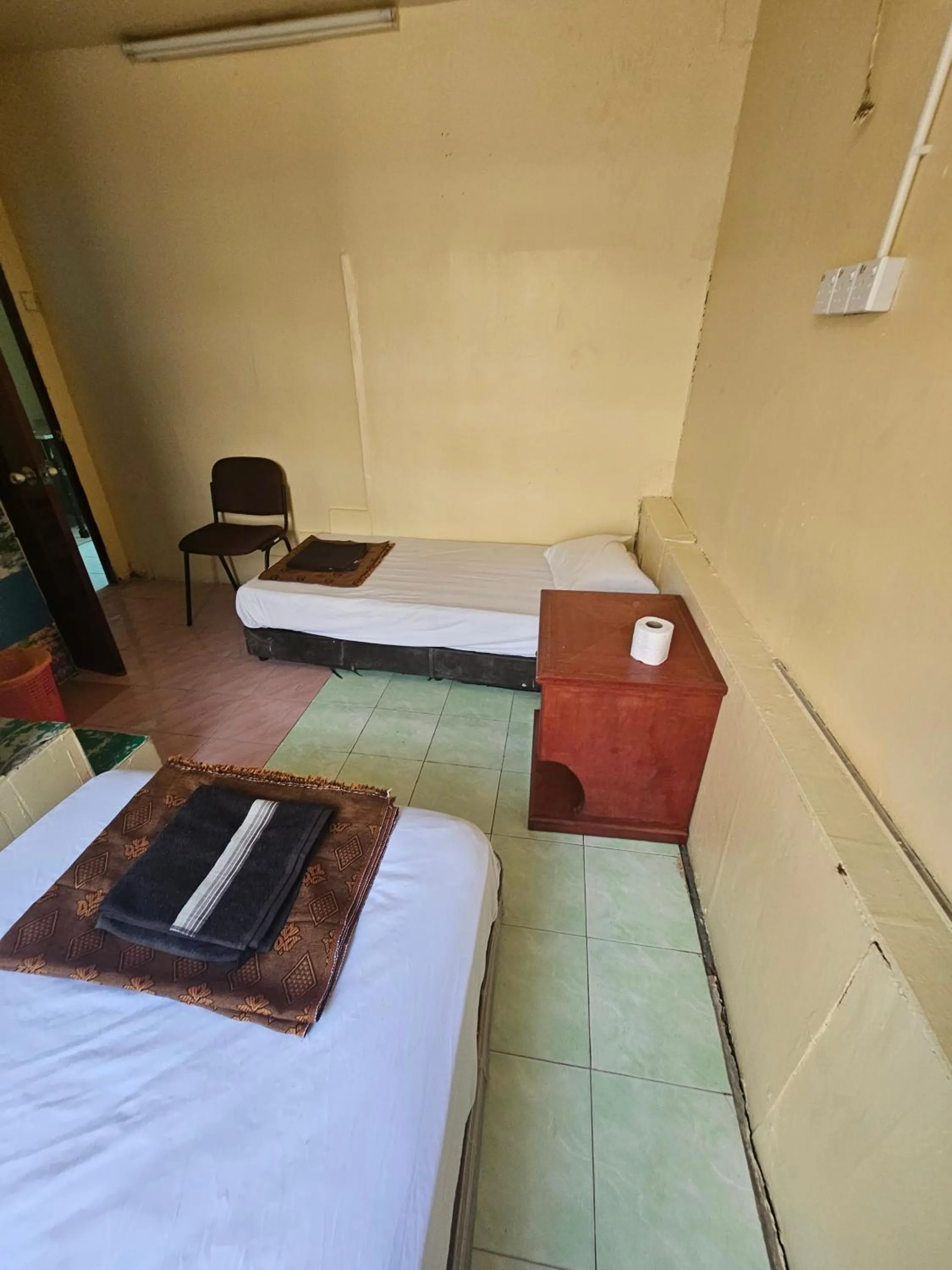 Bedroom, Bed in Hotel O Bintang Inns