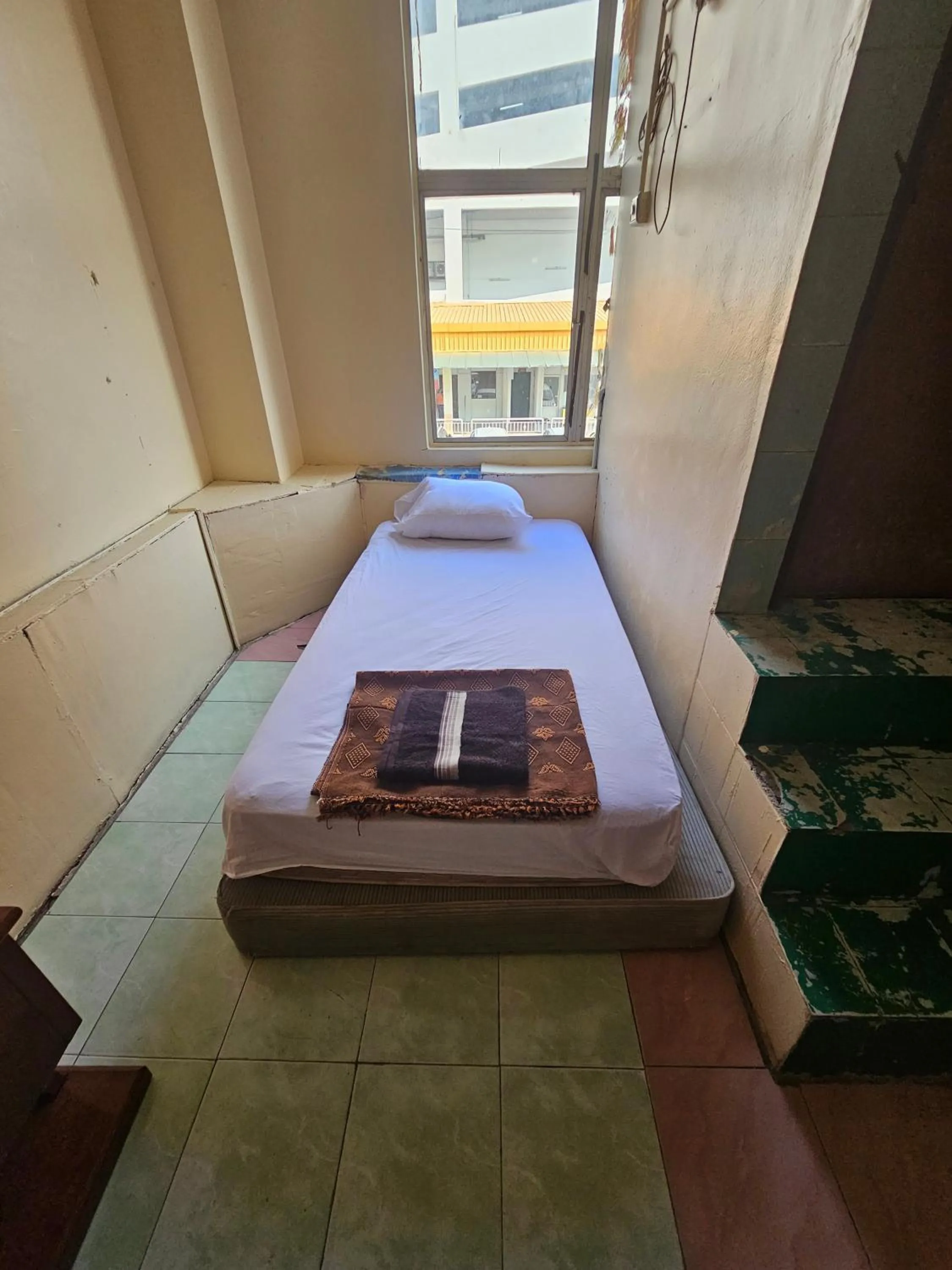 Bedroom, Bed in Hotel O Bintang Inns