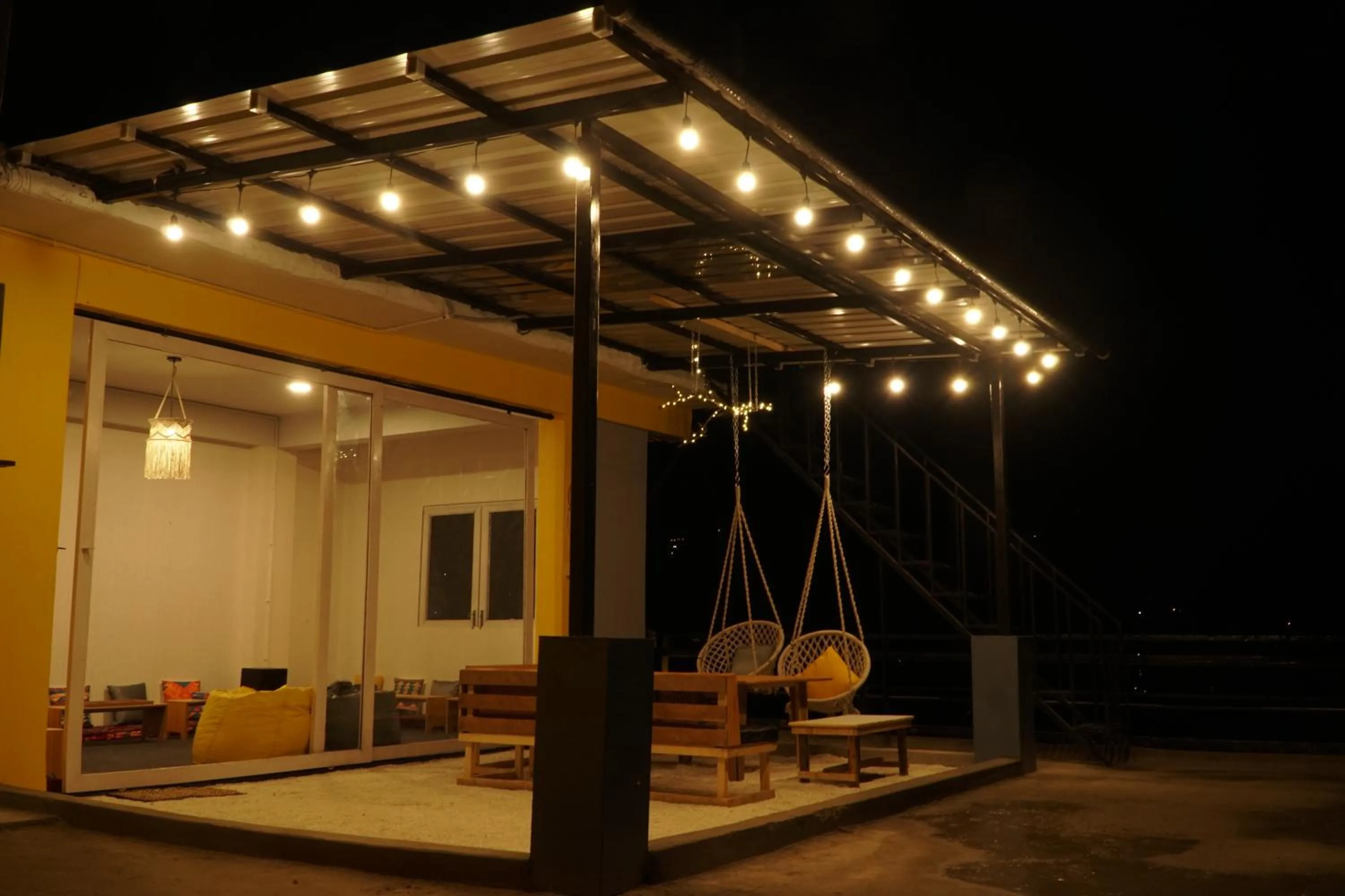 Balcony/Terrace in Firefly Hostel
