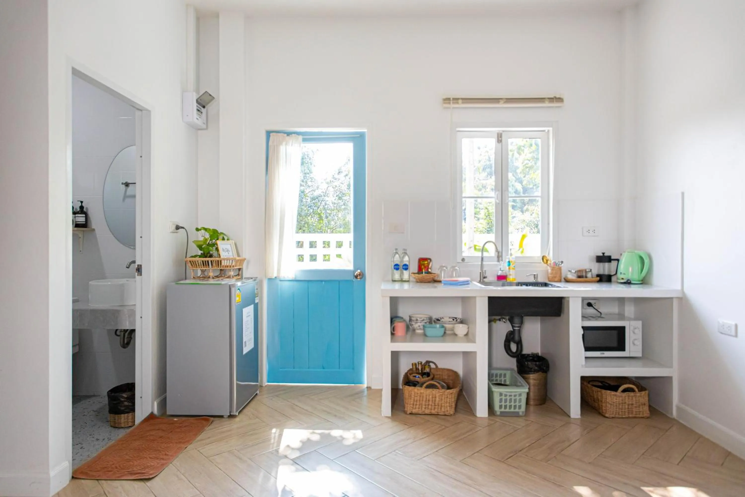 Kitchen or kitchenette in Vawa Guesthouse
