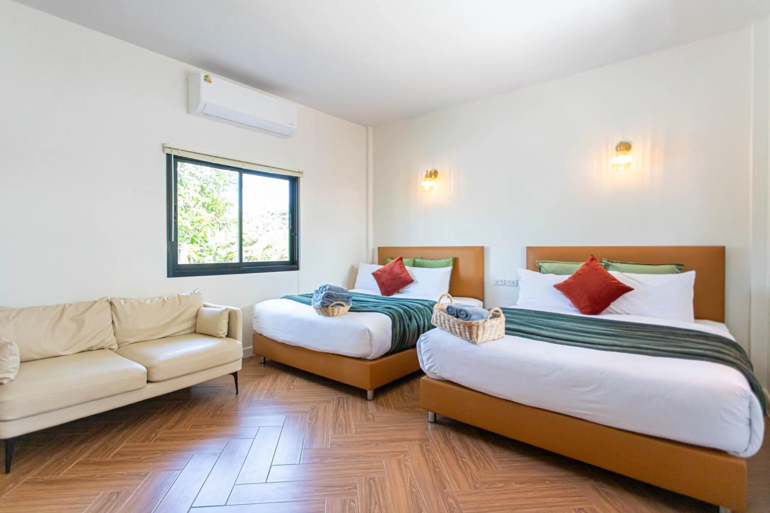 Bedroom, Bed in Vawa Guesthouse