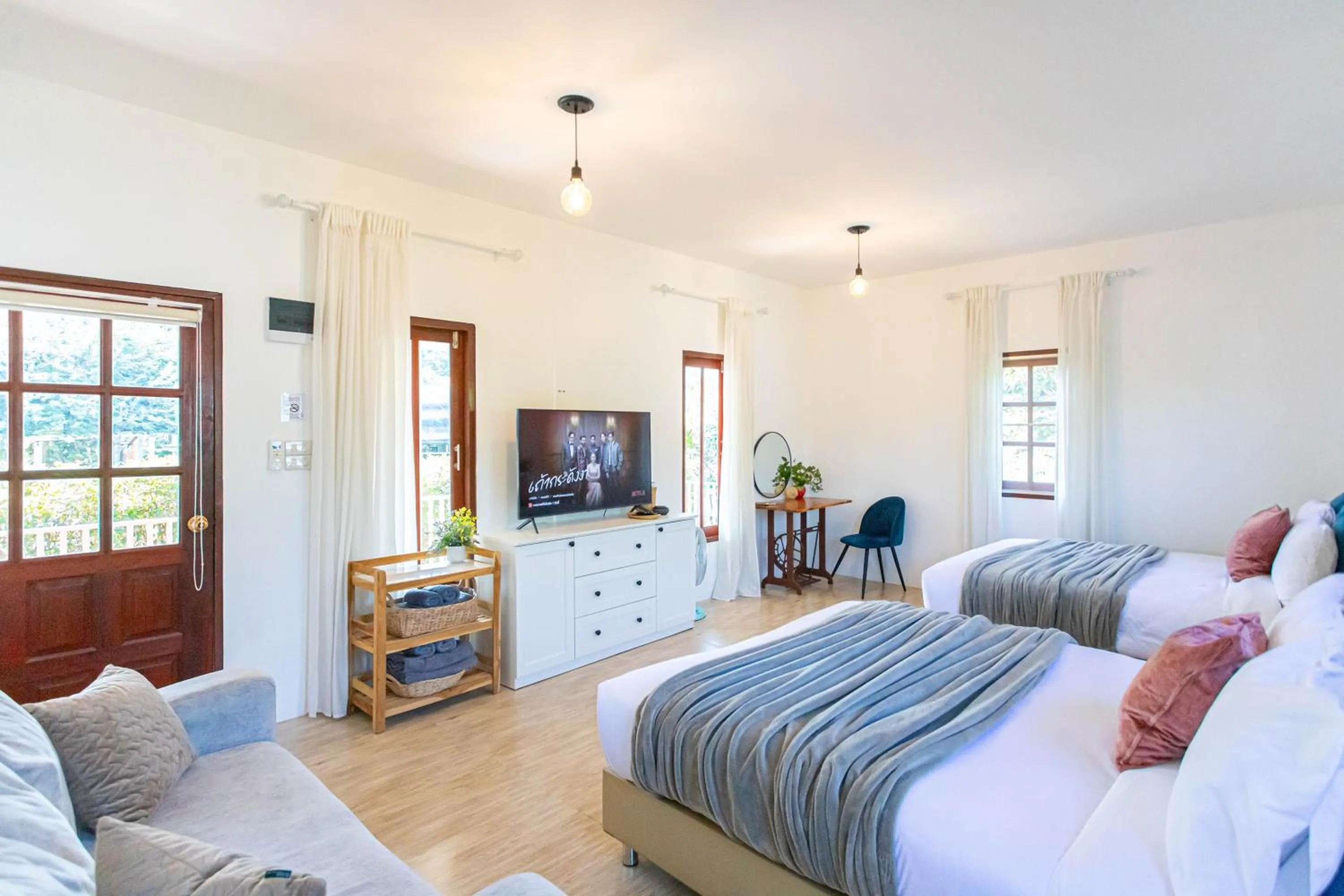 Bedroom, Bed in Vawa Guesthouse