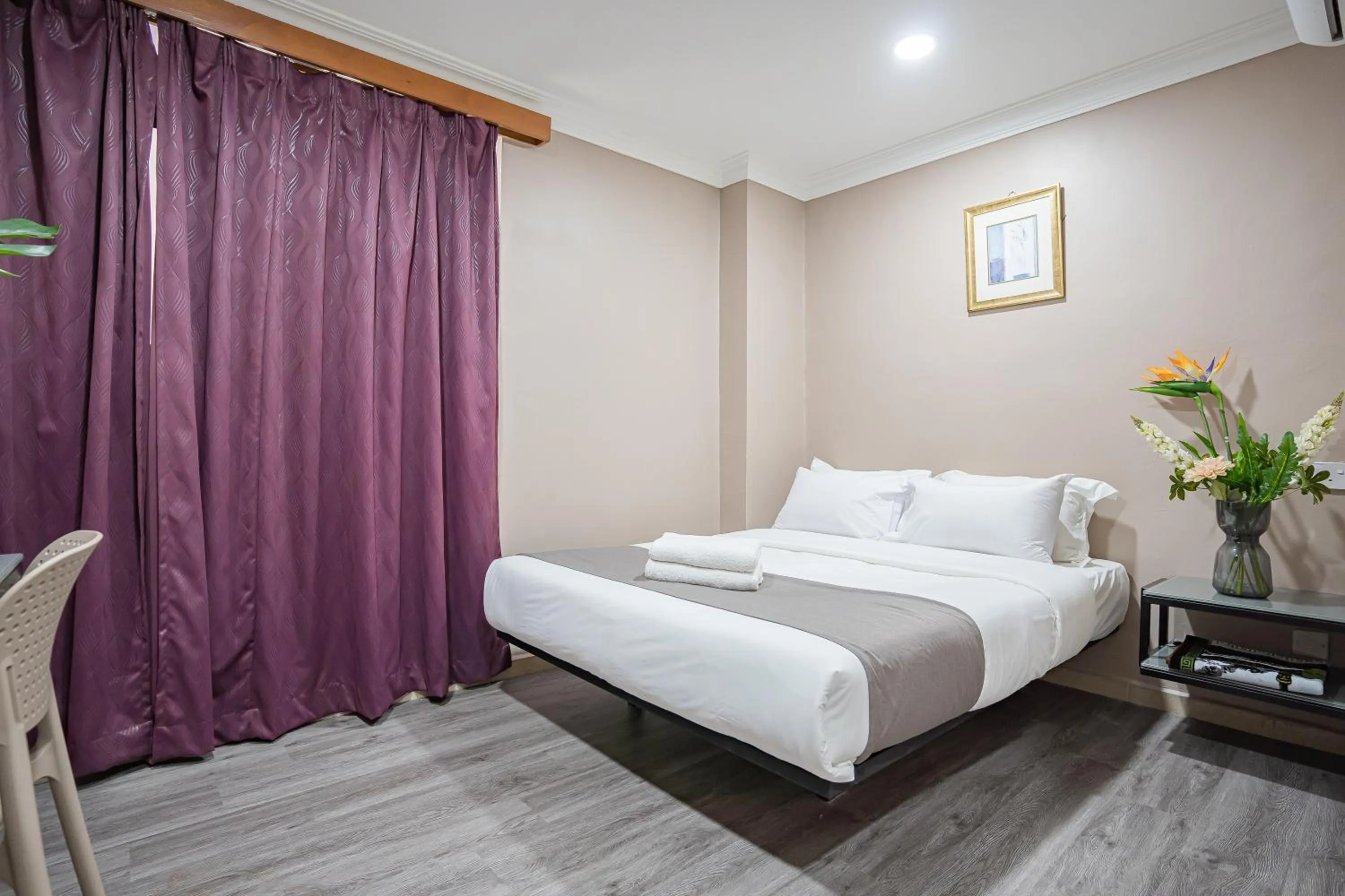 Bed in HOTEL 28 RAPID