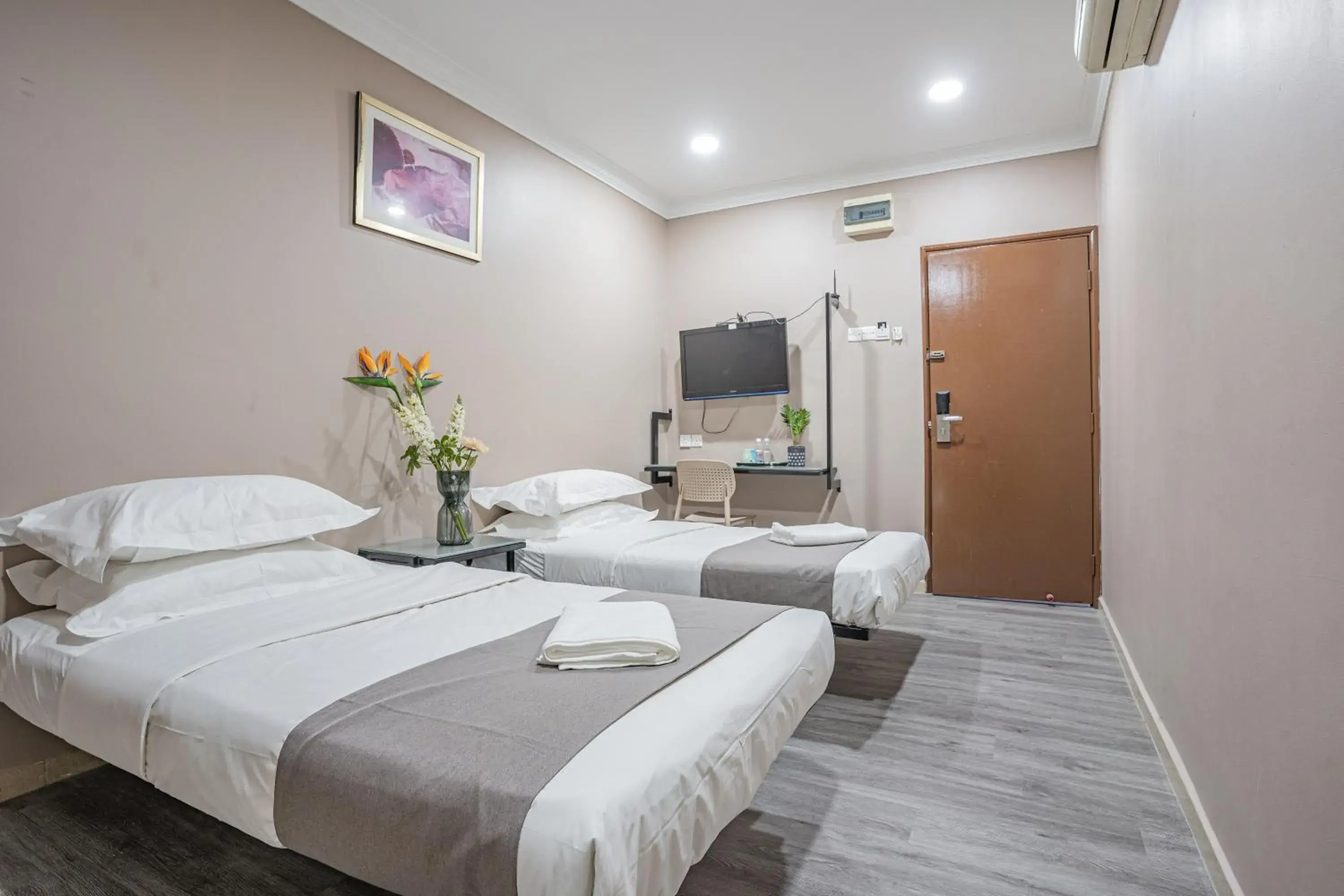 Bed in HOTEL 28 RAPID Bed in HOTEL 28 RAPID