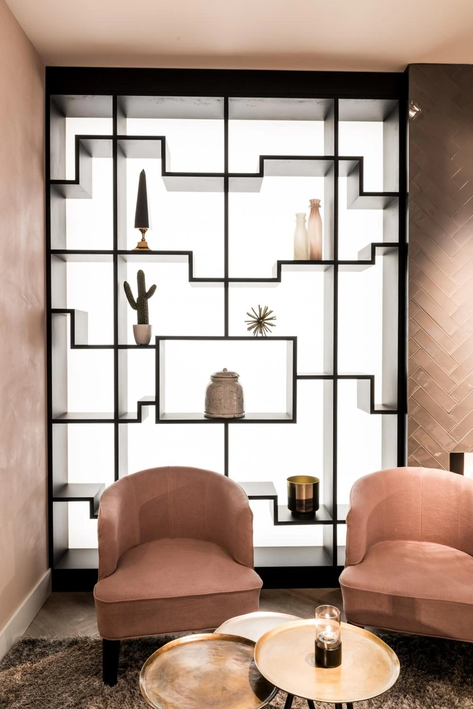 Lounge or bar in Sandton Eindhoven Centre - Private parking