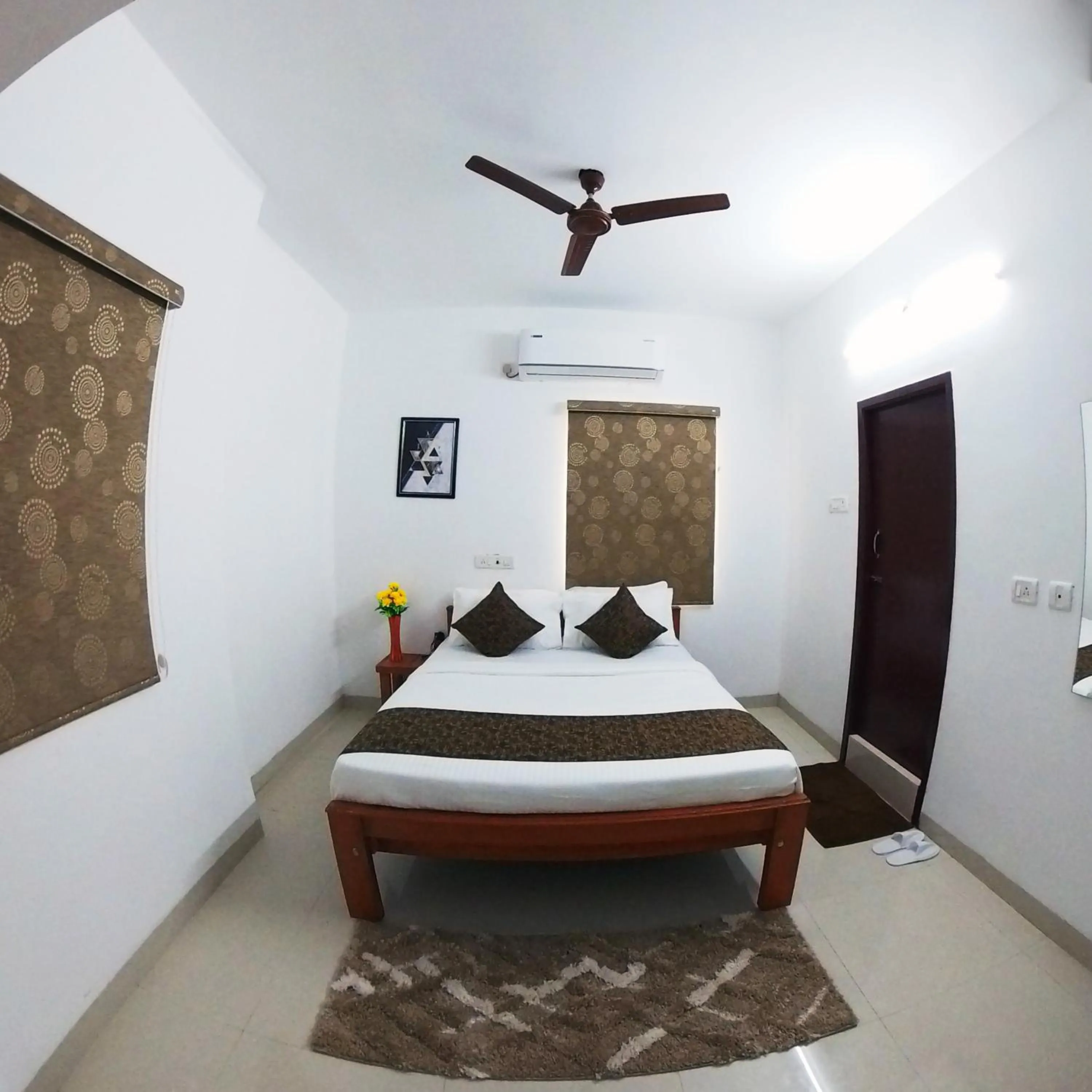 Bed in Royal Beach Service Apartment