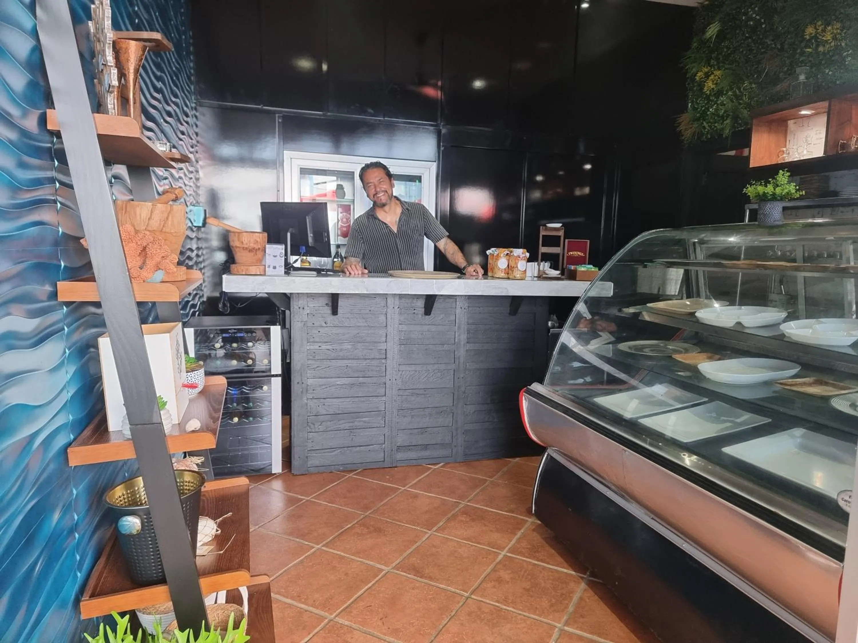 Restaurant/places to eat in Hotel VOS