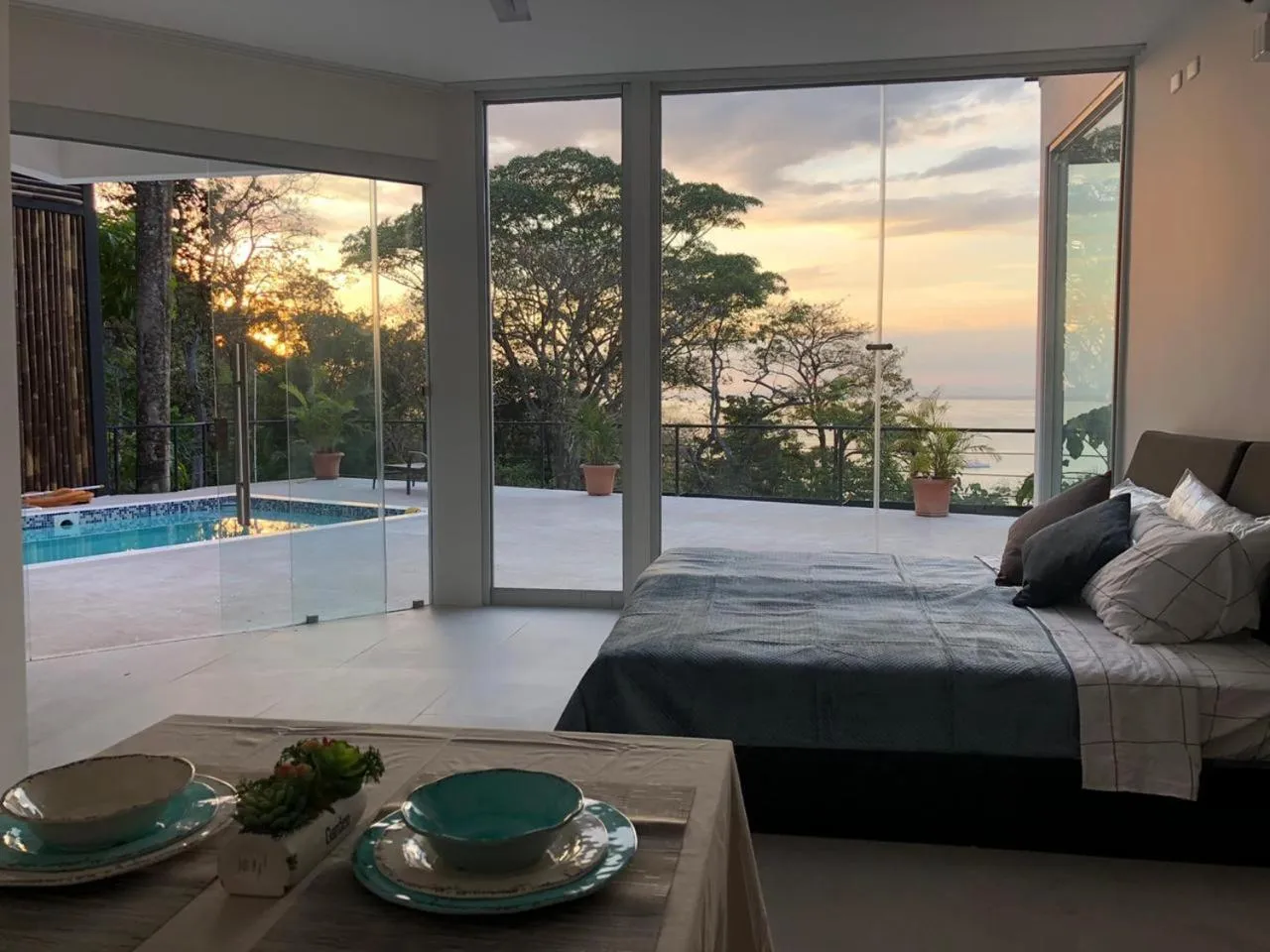 Patio, Bed in Hotel VOS