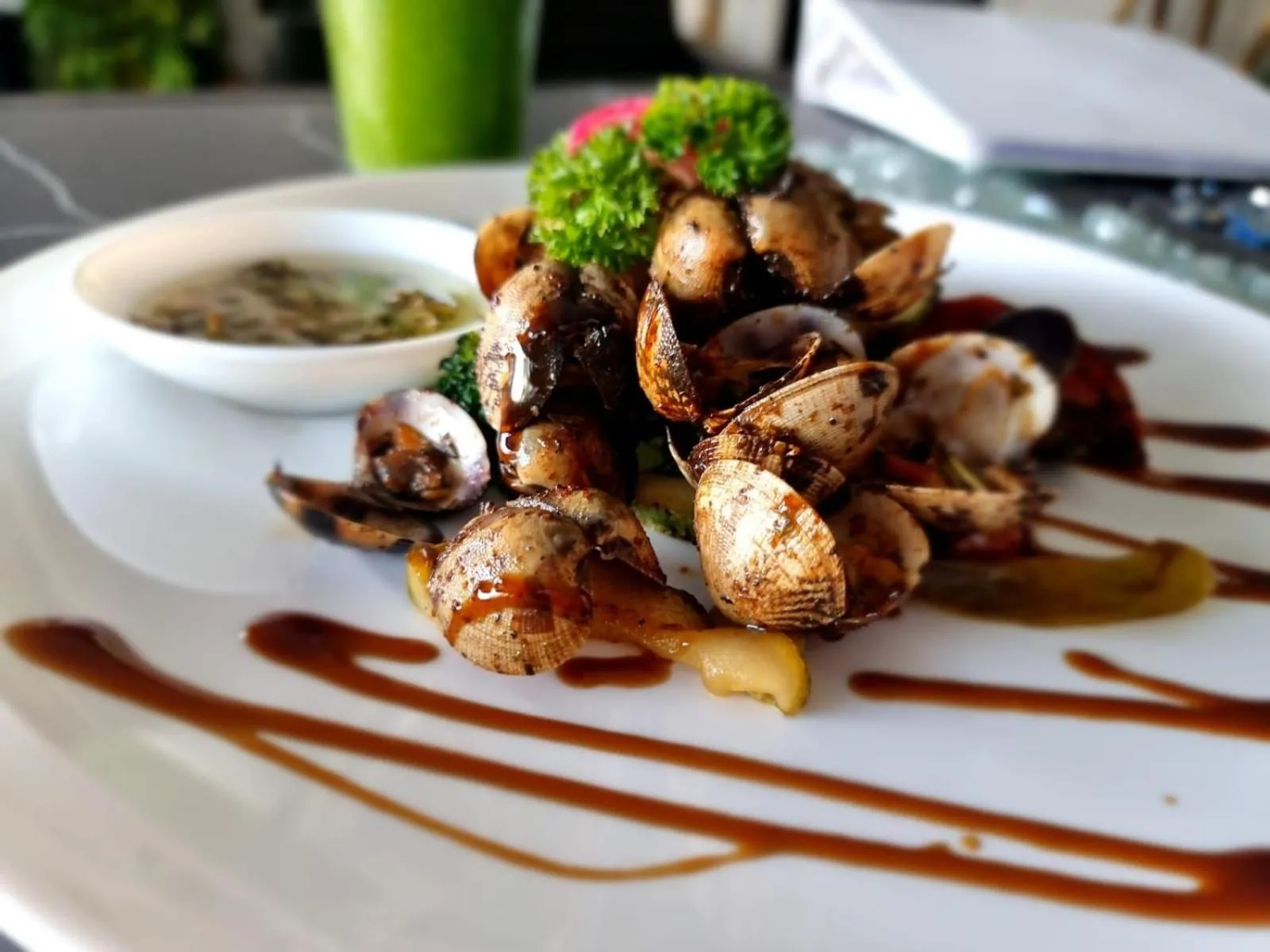 Restaurant/places to eat in Hotel VOS