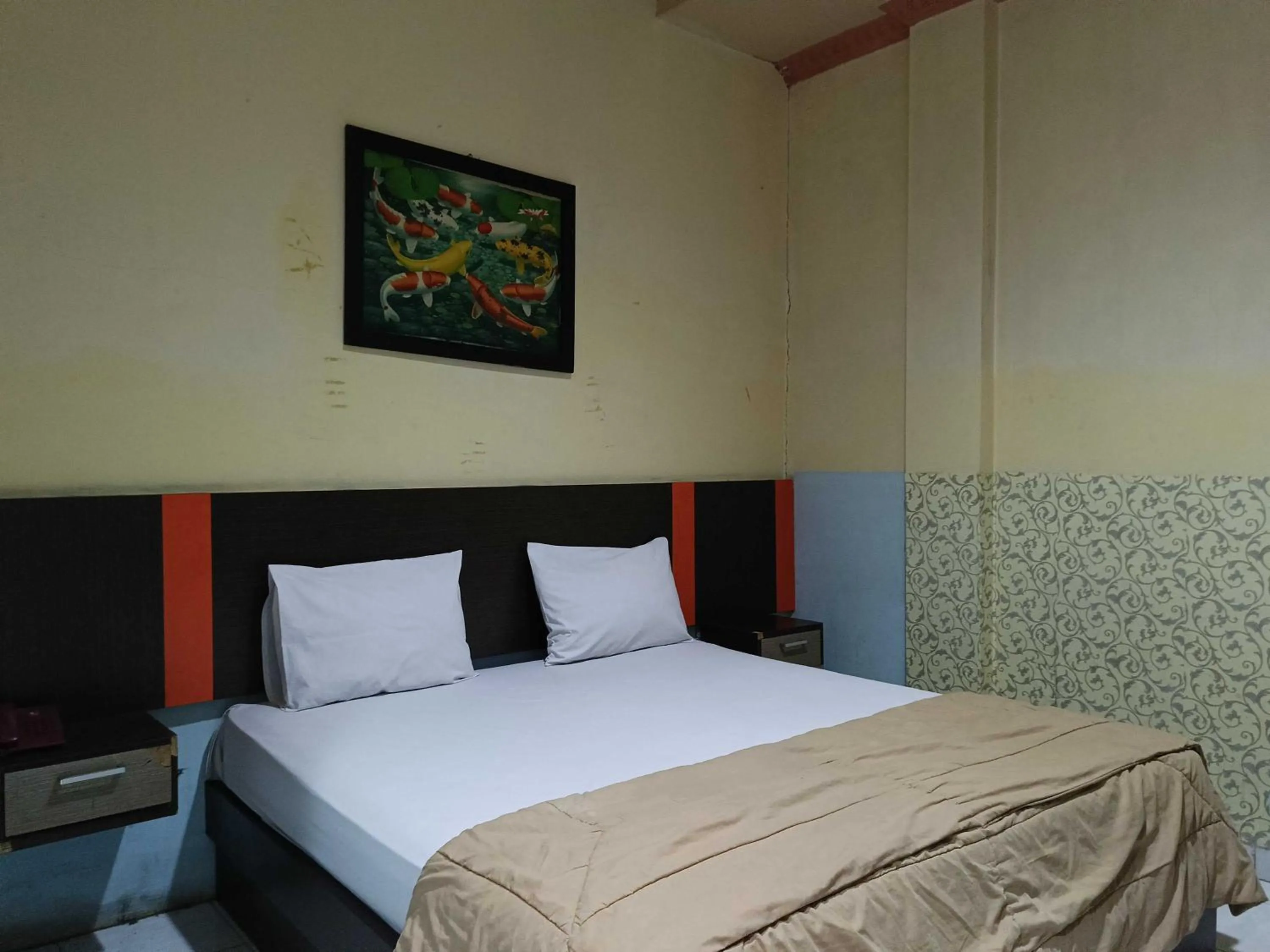 Bedroom, Bed in Hotel O Savira Near Barru