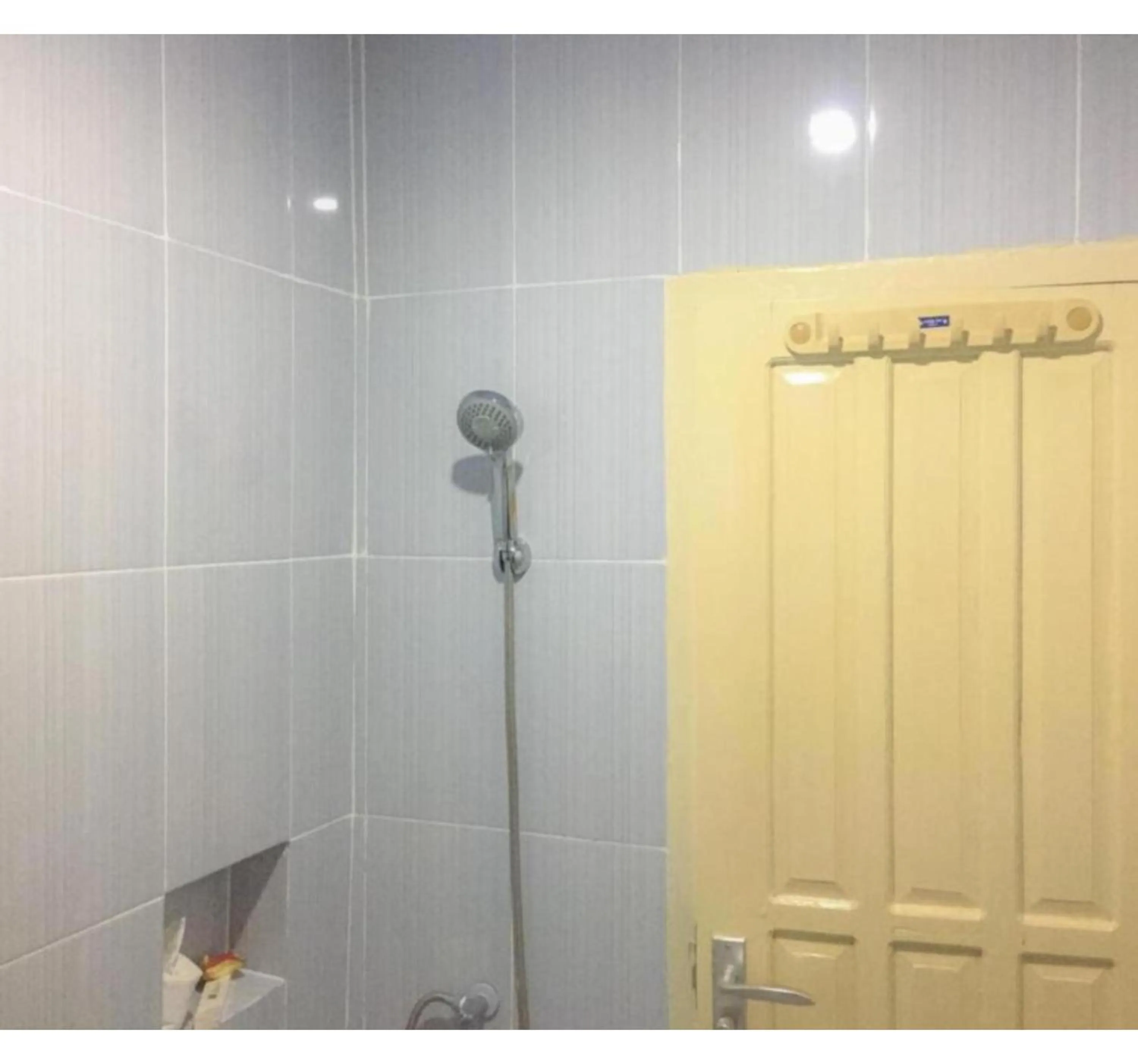 Bathroom in OYO 93169 Bnb Homestay