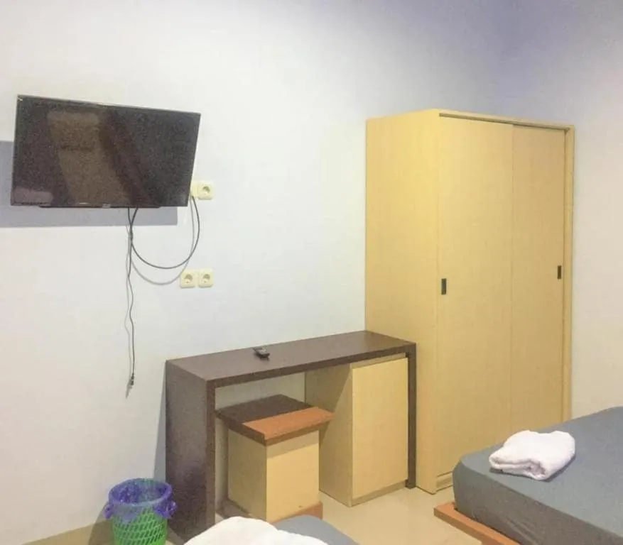 Bathroom, Bed in OYO 93169 Bnb Homestay