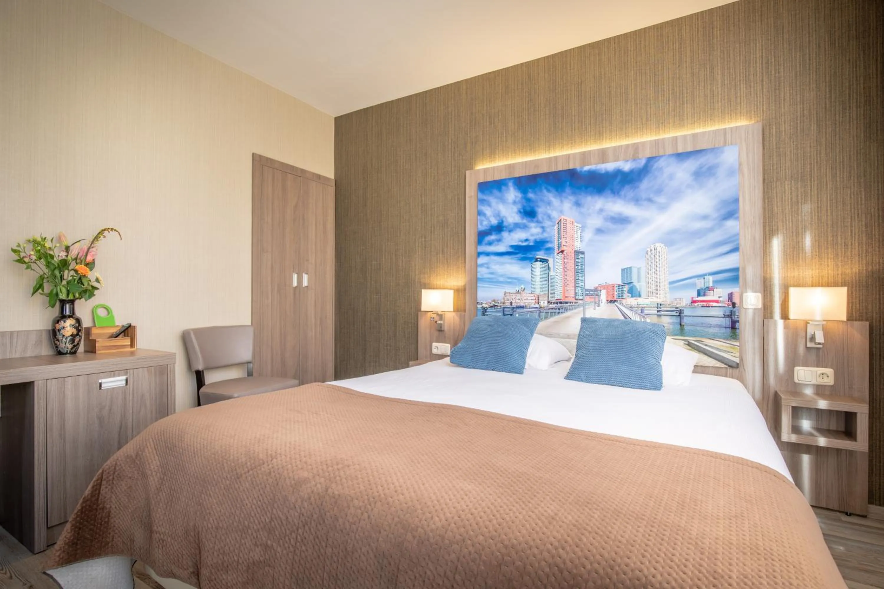 Bed in Boutique Hotel Milano Rotterdam-Centre