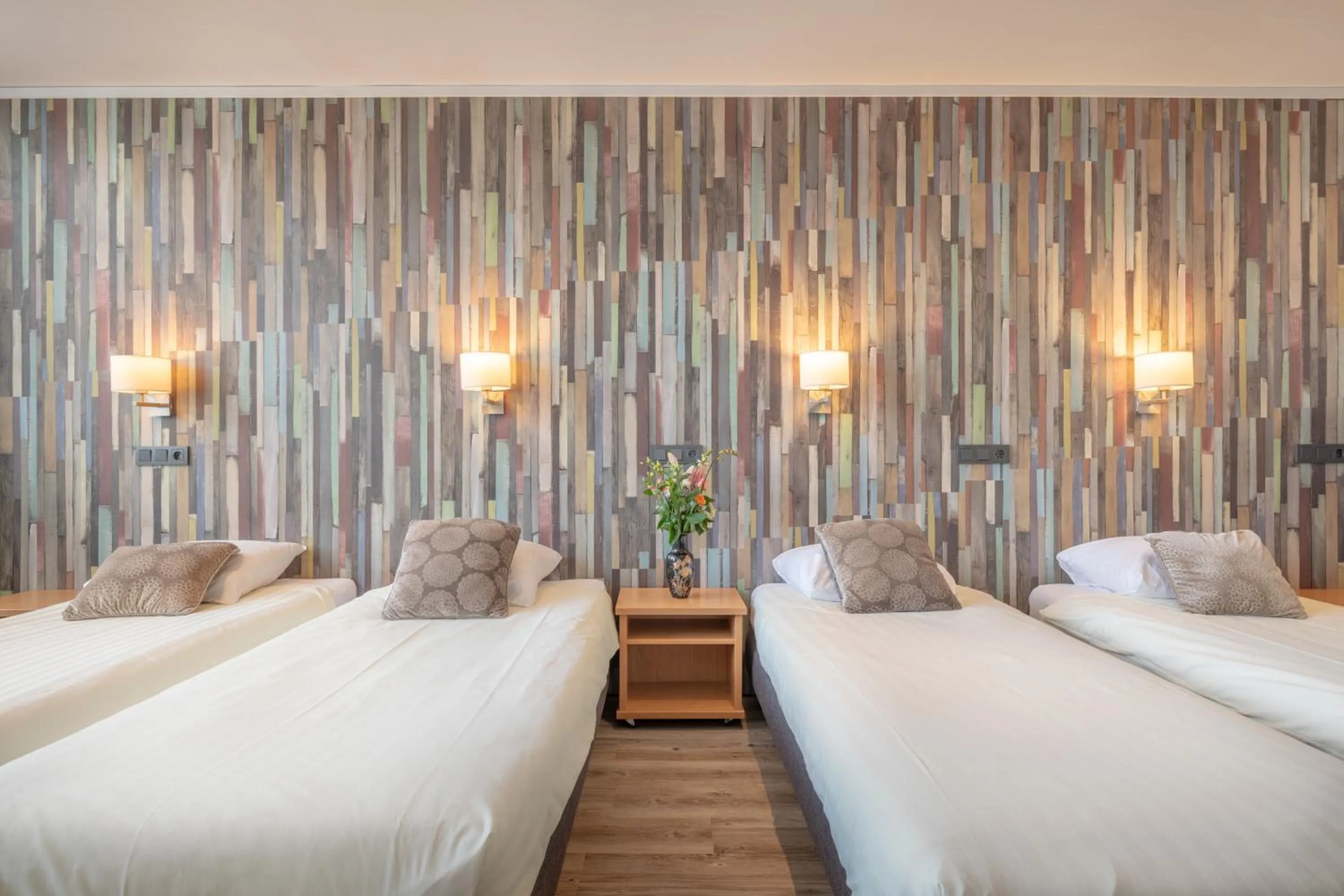 Bed in Boutique Hotel Milano Rotterdam-Centre