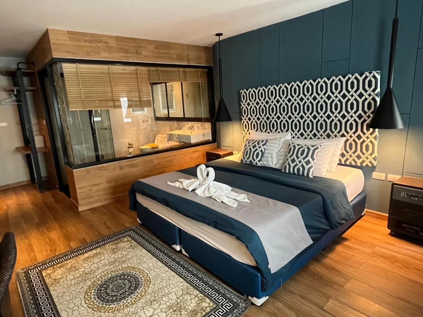 Bed in Fantastic Karon Beach guest house