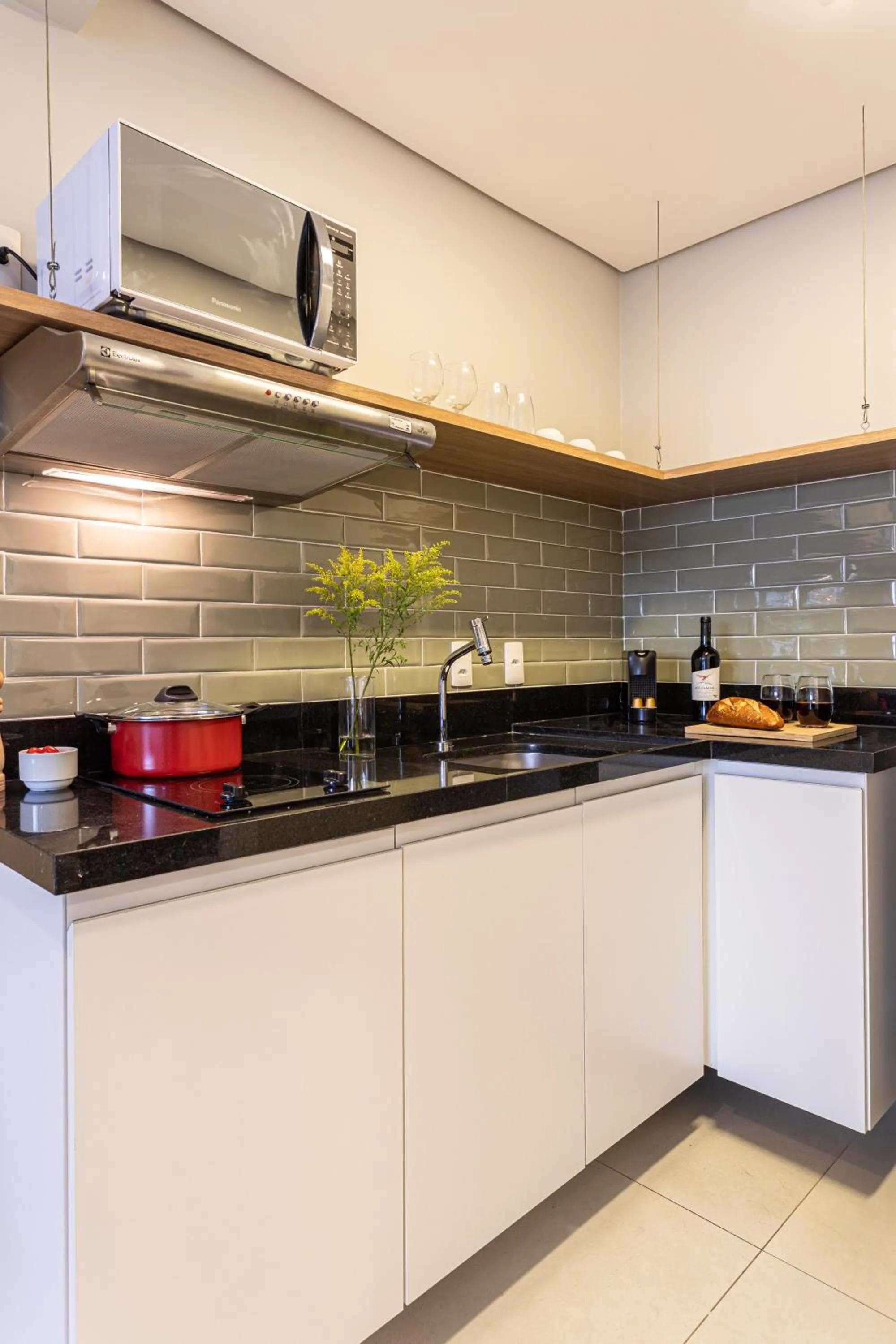 Kitchen or kitchenette in Next Home Design by Viva - Apartamentos em prédio próximo ao Parque do Ibirapuera