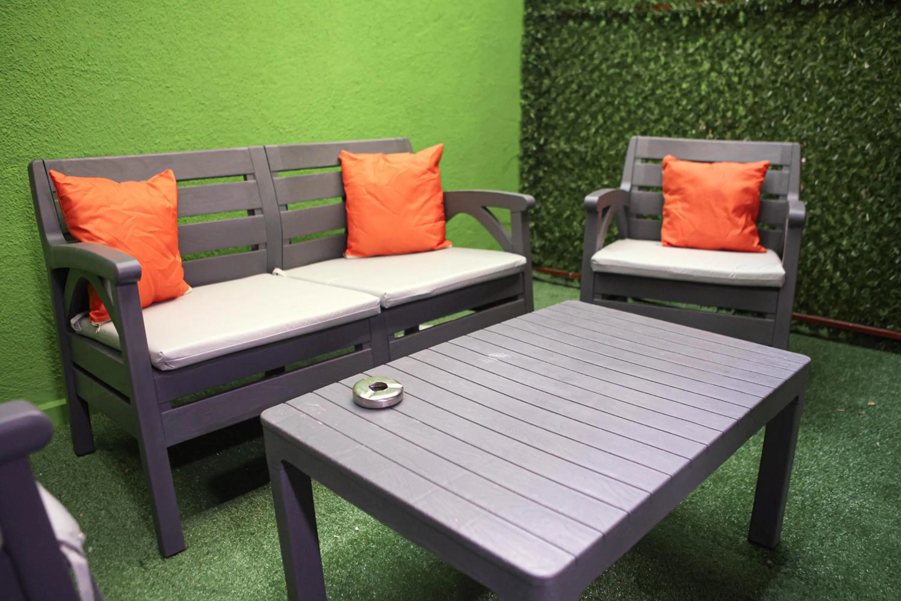 Patio in City Night Suites & Hotels
