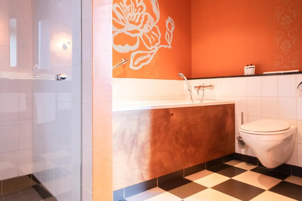 Shower in Droste's Herberg