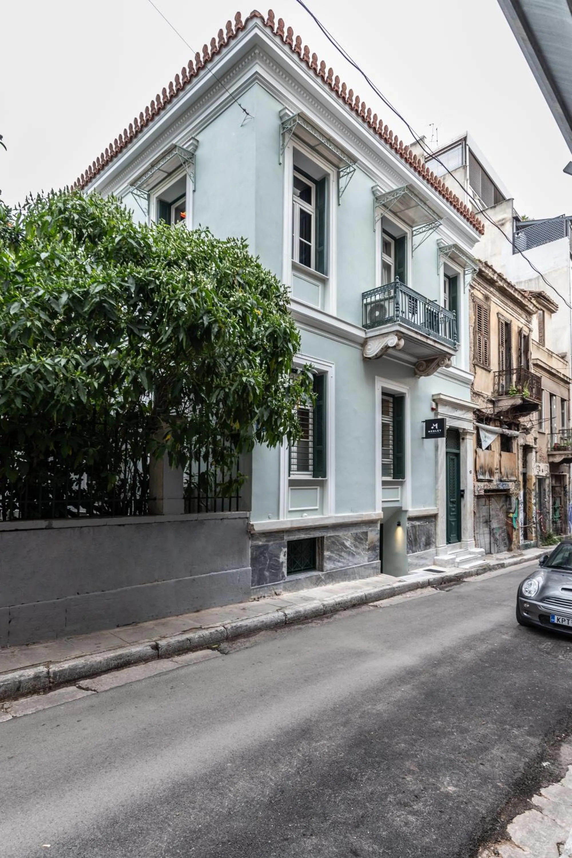 Property building in MEDLEY Conceptual Living & Spa