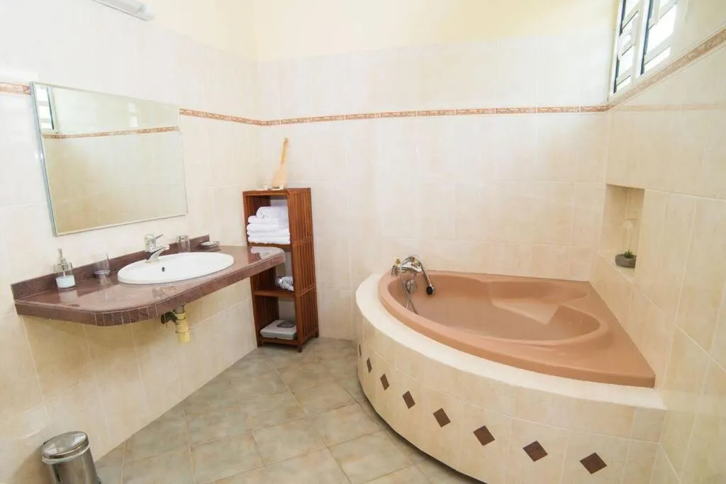 Bathroom in T4 Ixora à Mare-Gaillard Gosier