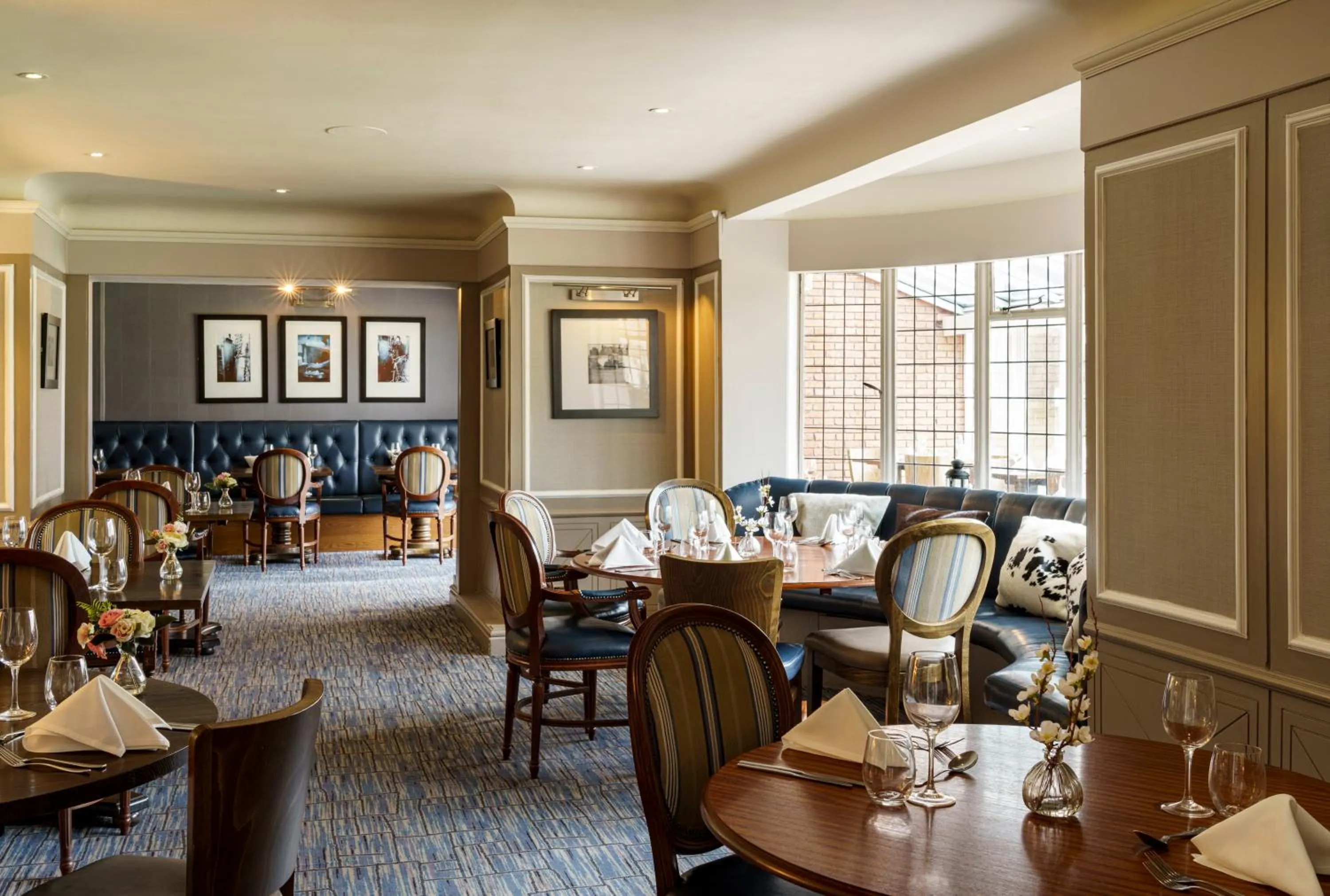 Restaurant/places to eat in Macdonald Craxton Wood Hotel & Spa