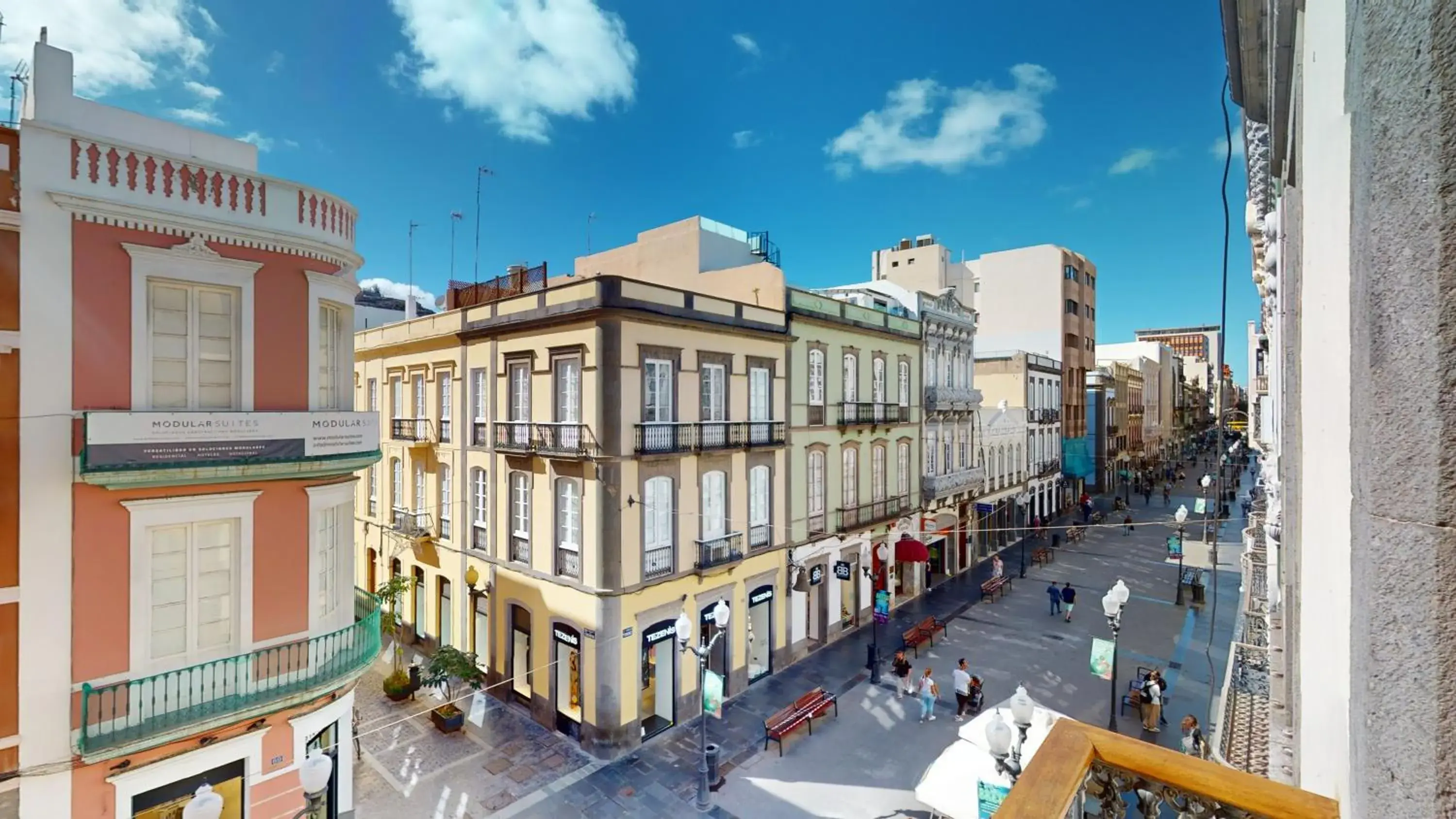 Landmark view in Triana Rooms EH Landmark view in Triana Rooms EH