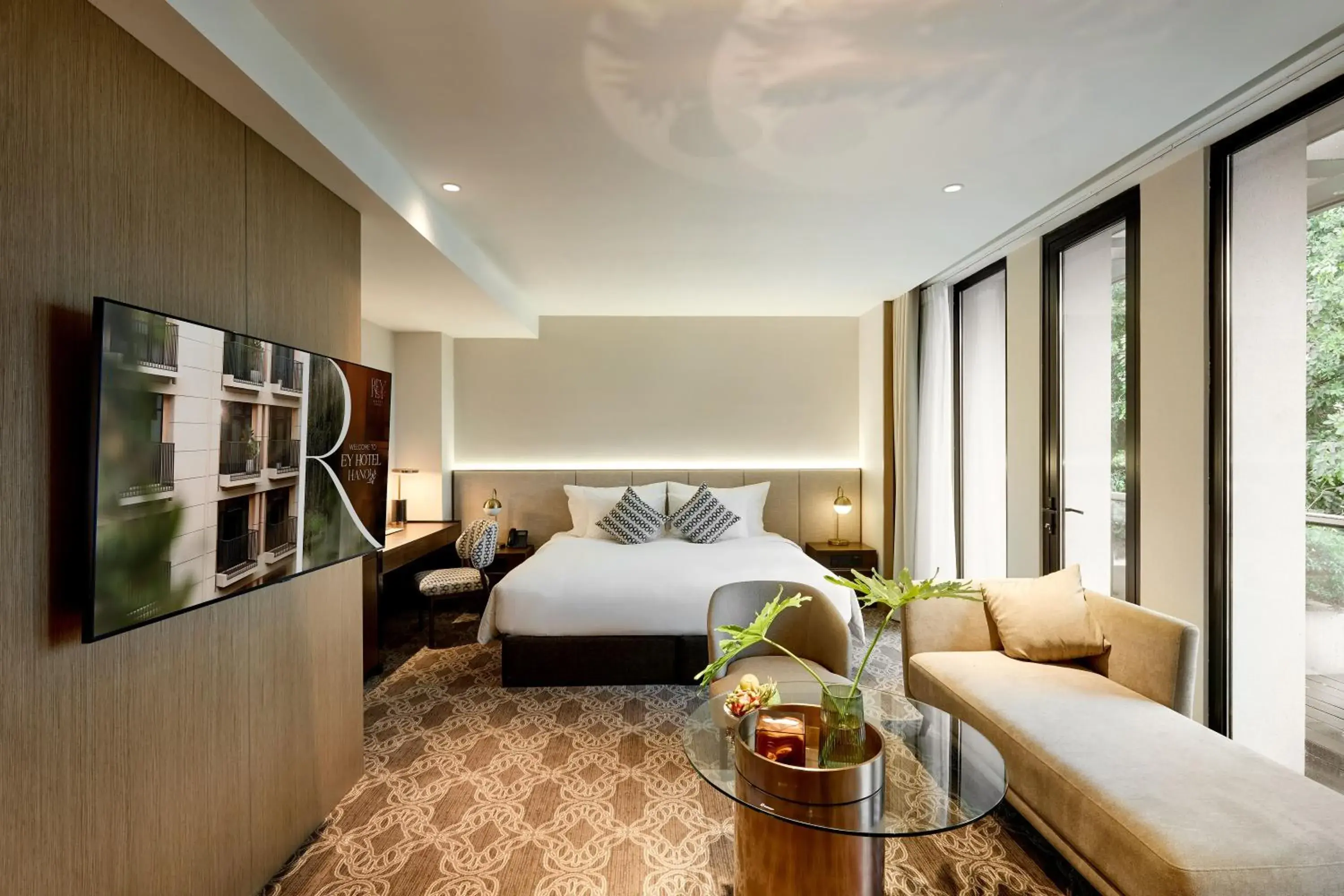 Photo of the whole room, Bed in REY Hotel Hanoi Photo of the whole room, Bed in REY Hotel Hanoi