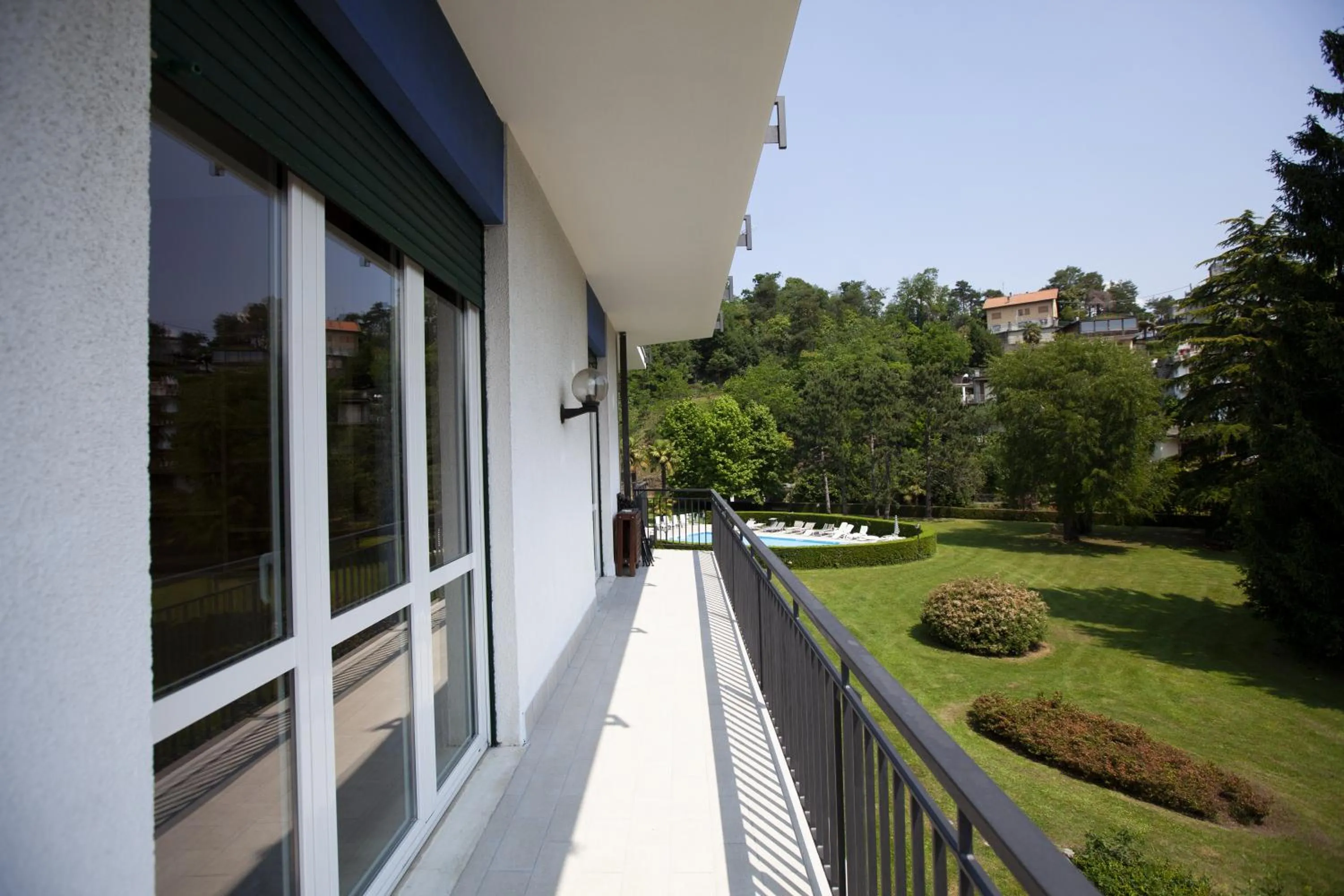 Balcony/Terrace in Chic and Freak Como