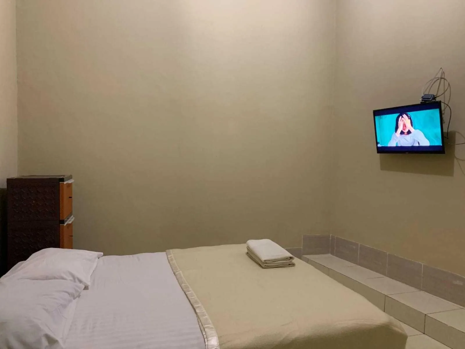 Bedroom, Bed in Hotel O Nur Homestay Syariah