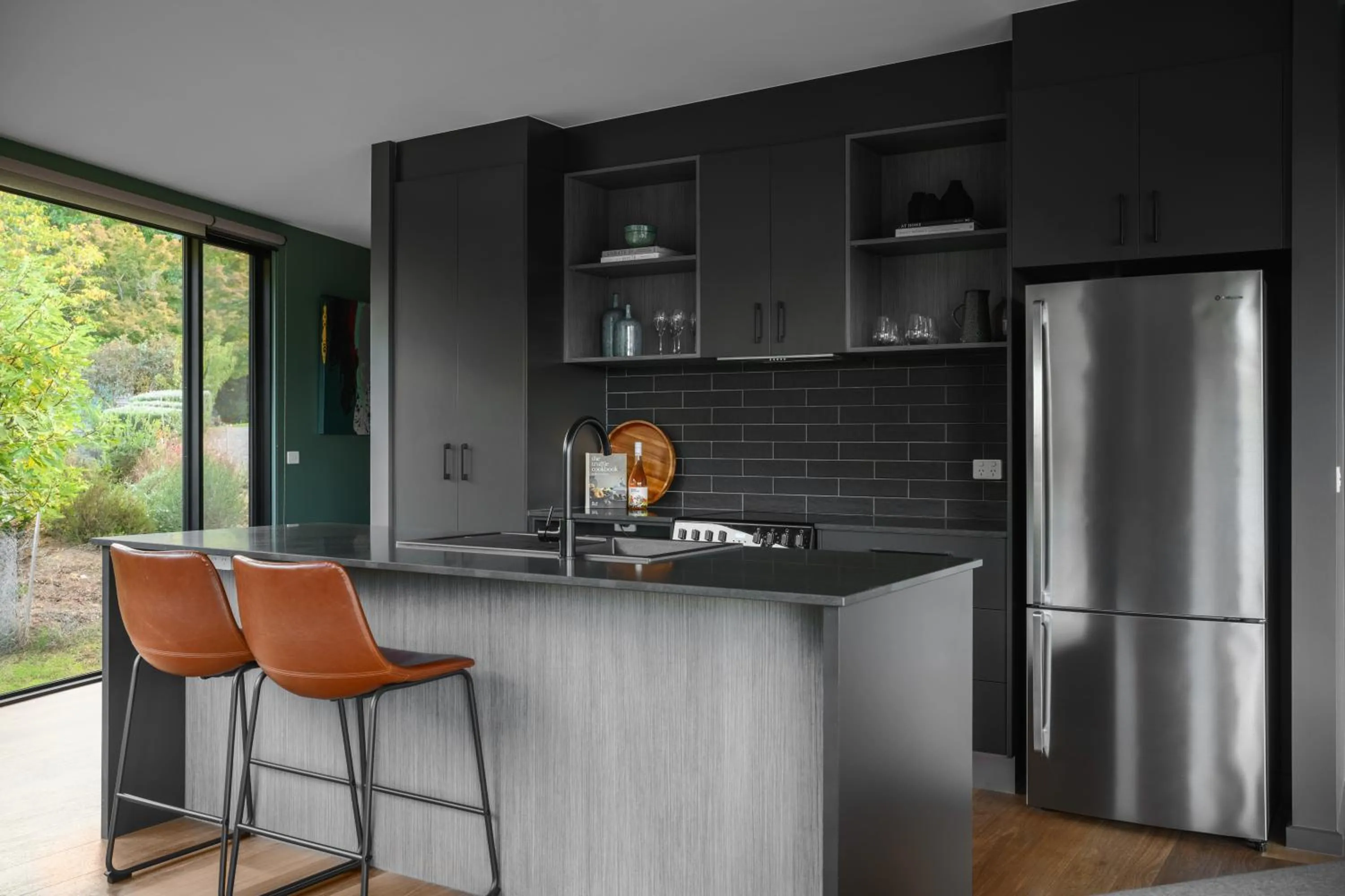 Kitchen or kitchenette in The View Bright - Apartment 2