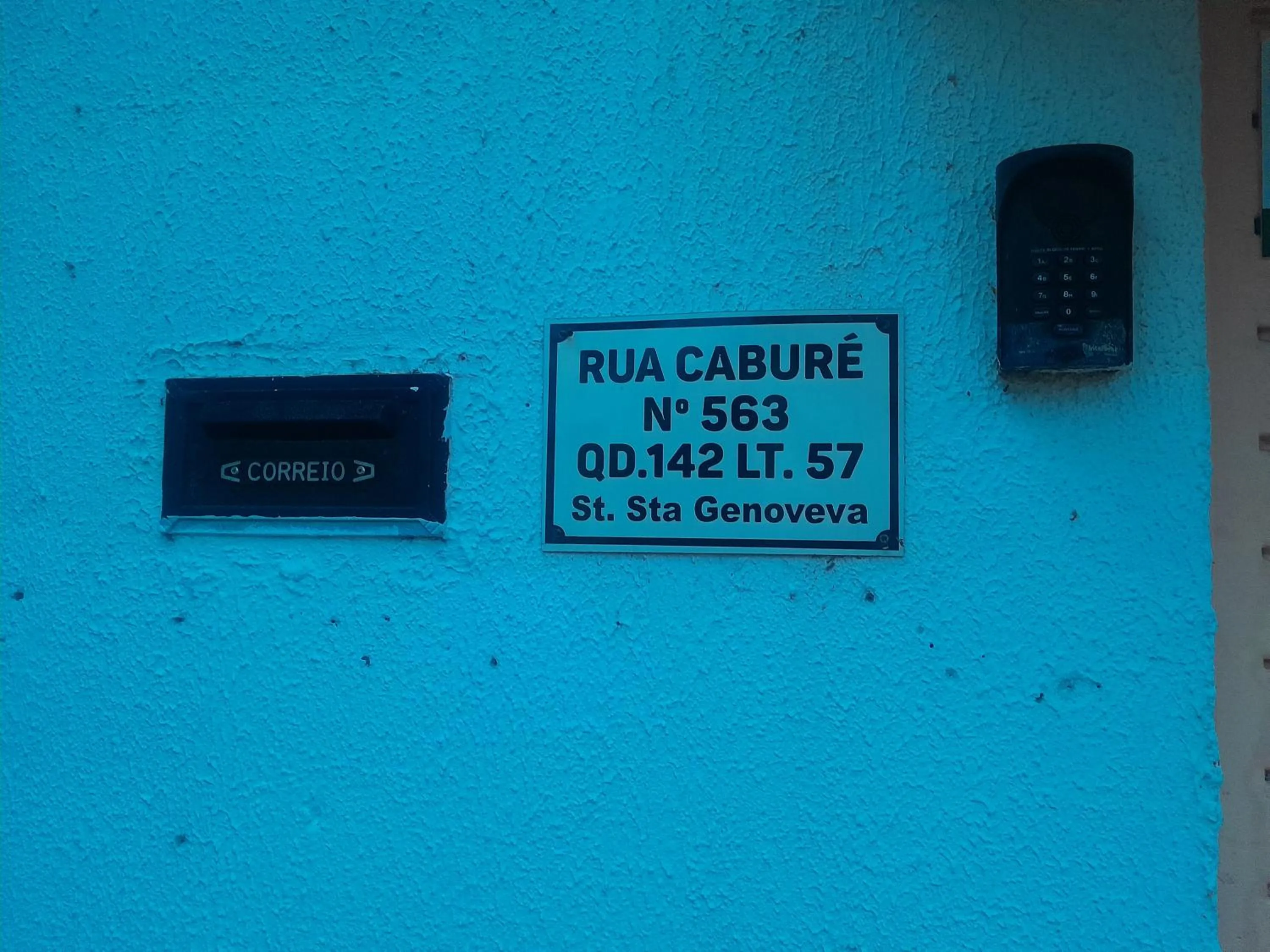 Suites Sta Genoveva