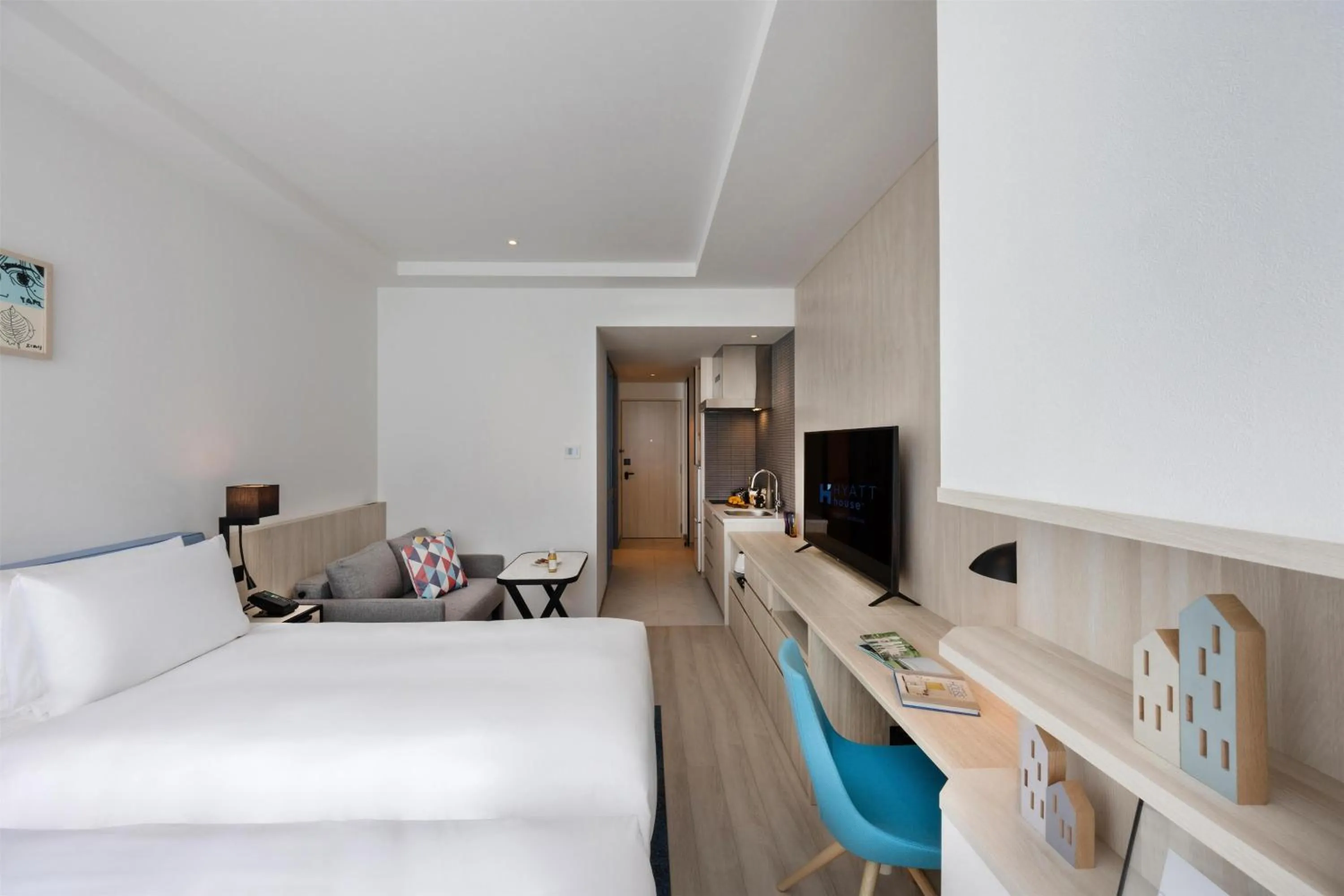 Bedroom, Bed in Hyatt House Tokyo Shibuya