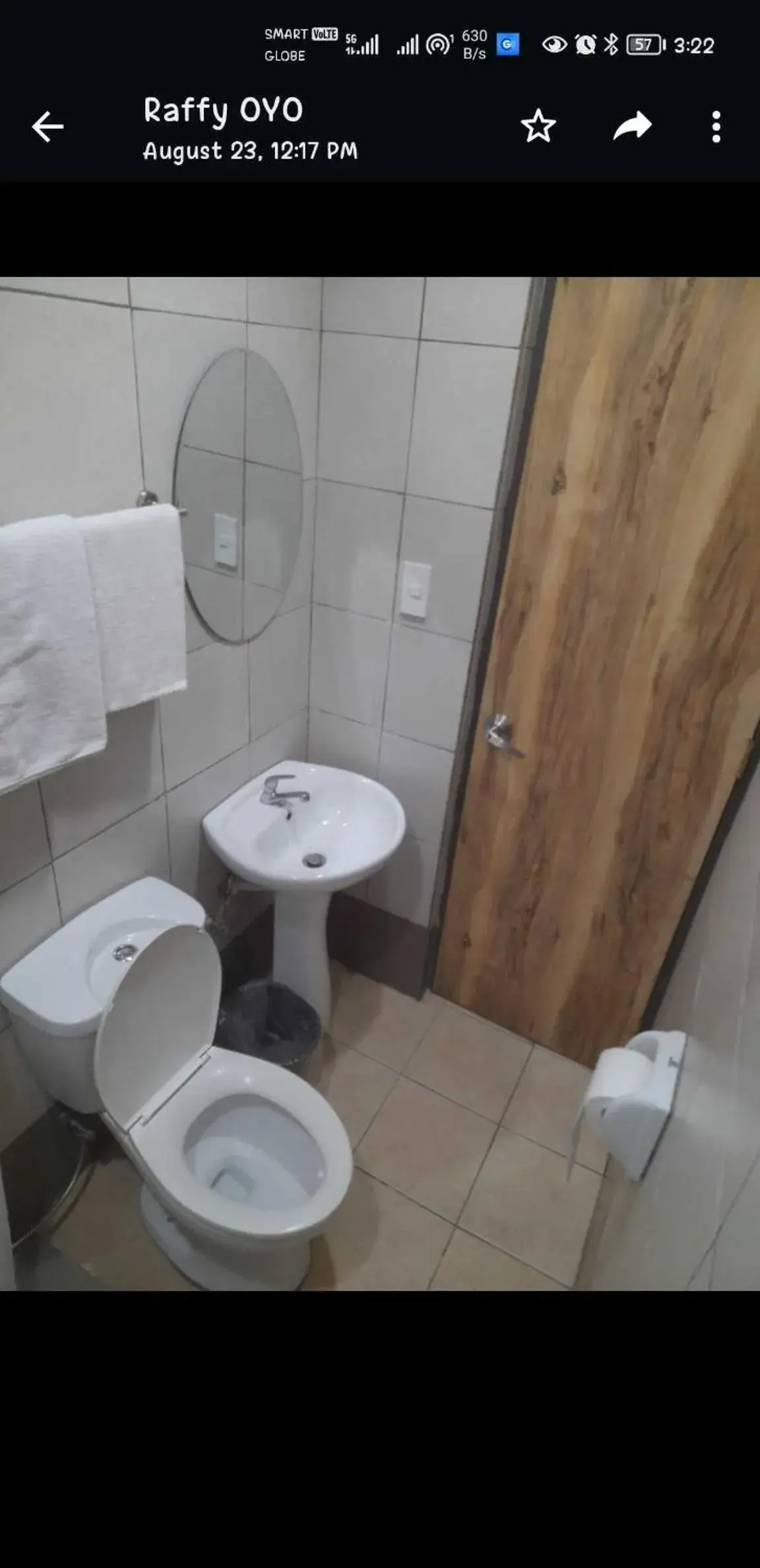 Bathroom in OYO 1011 First Hotel Bathroom in OYO 1011 First Hotel