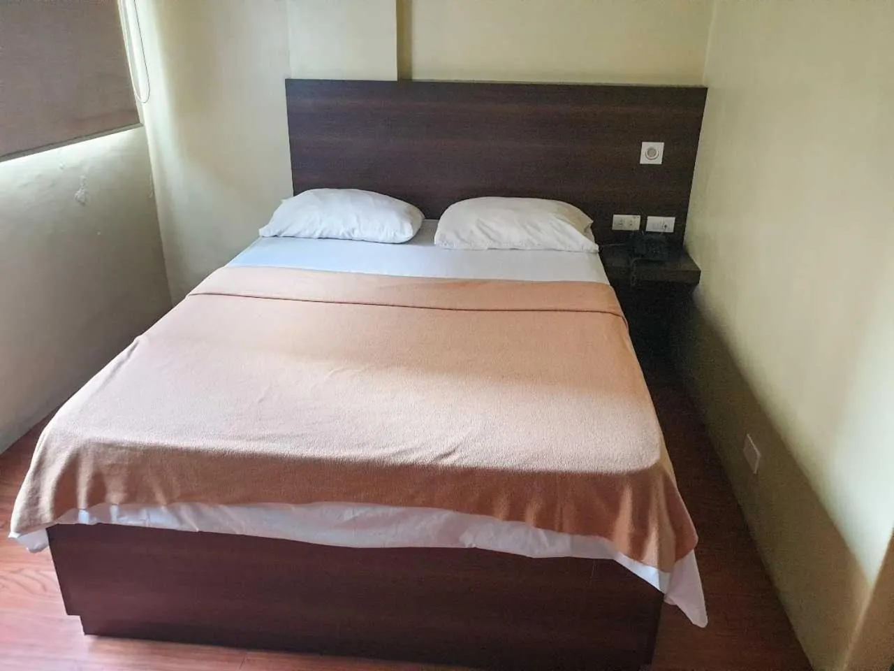 Bedroom, Bed in OYO 1011 First Hotel