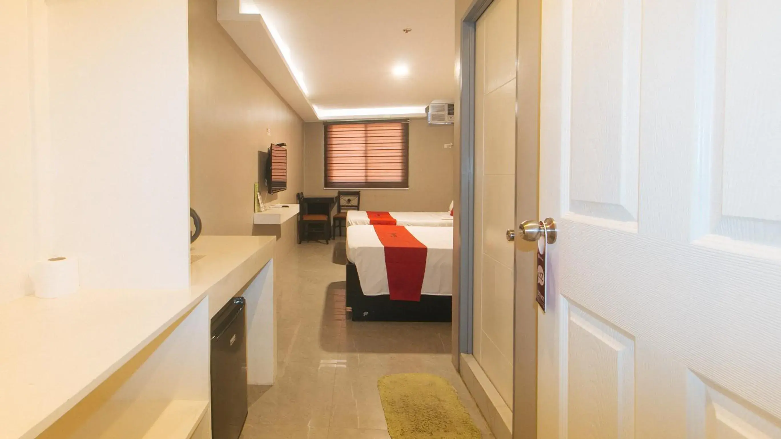 View (from property/room), Bed in RedDoorz Plus at Seventy Five Inn Near Manila Airport View (from property/room), Bed in RedDoorz Plus at Seventy Five Inn Near Manila Airport