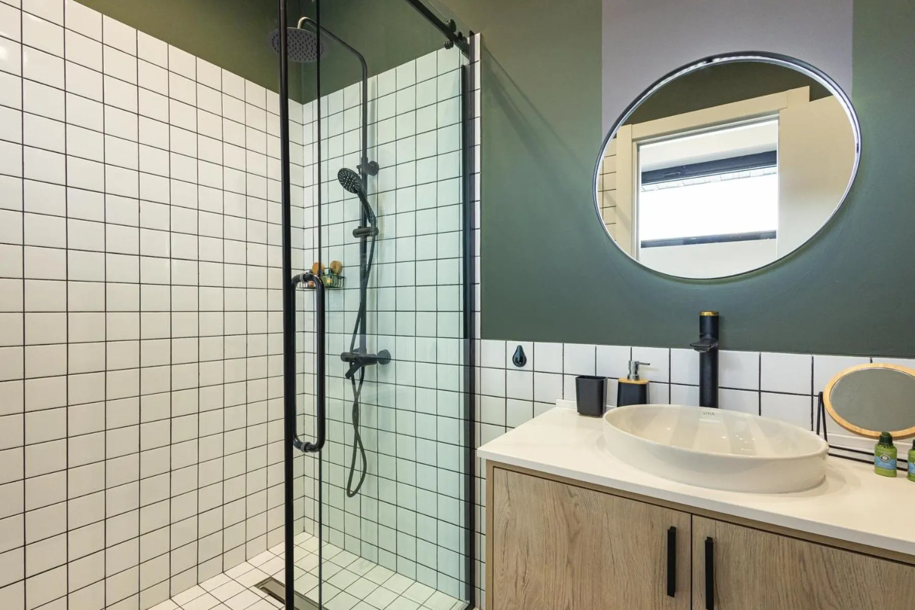 Shower in Apart Hotel Kundzuli