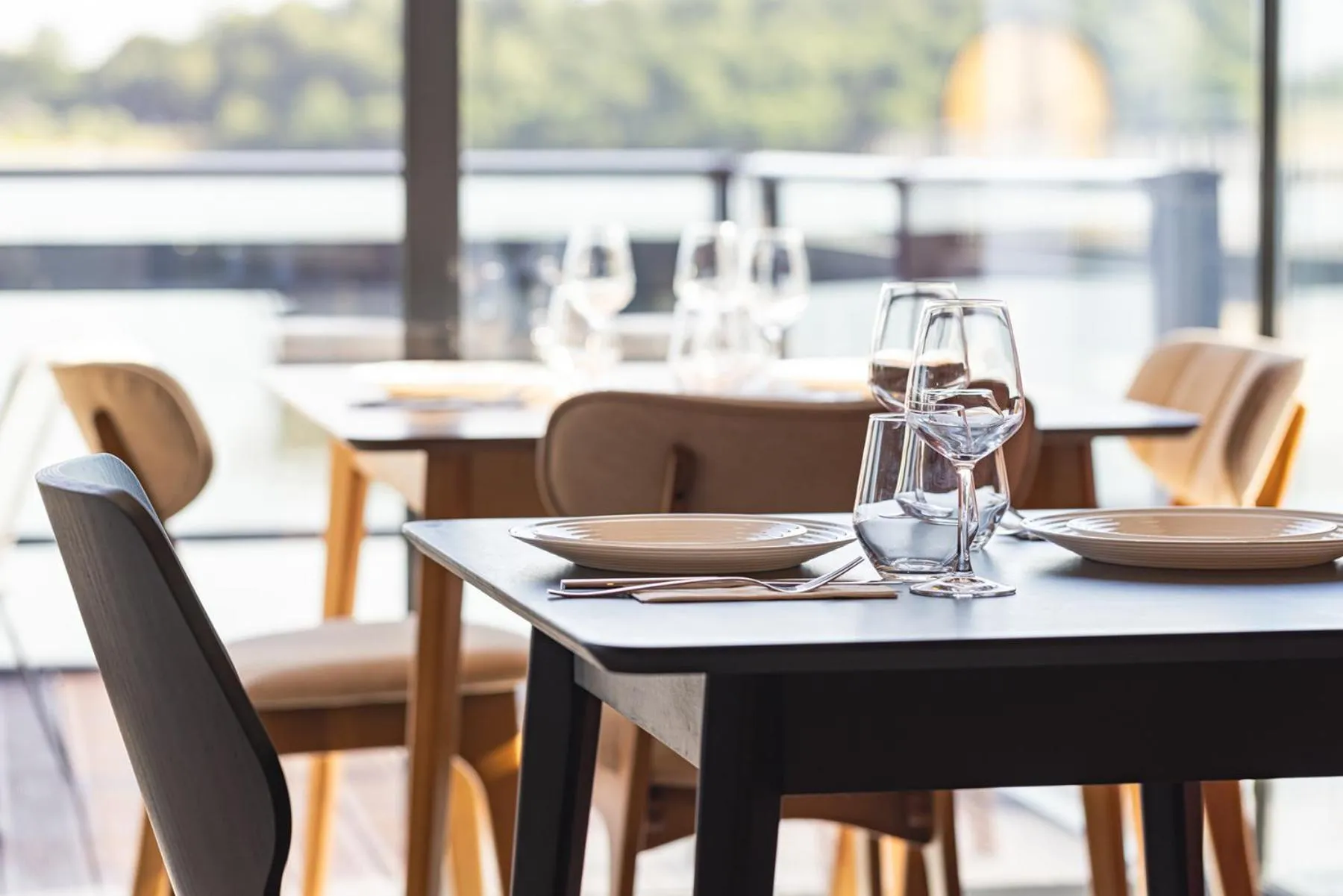 Restaurant/places to eat in Apart Hotel Kundzuli