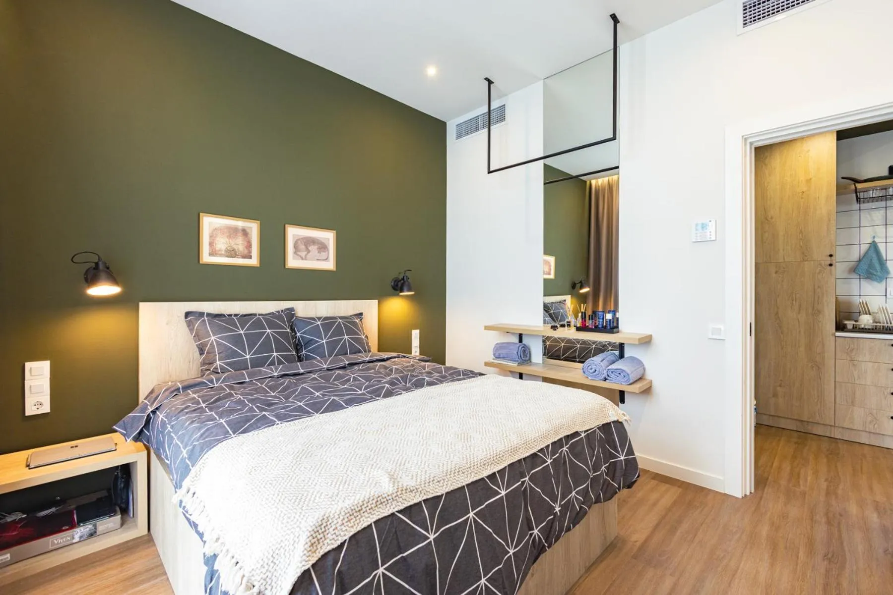 Bed in Apart Hotel Kundzuli