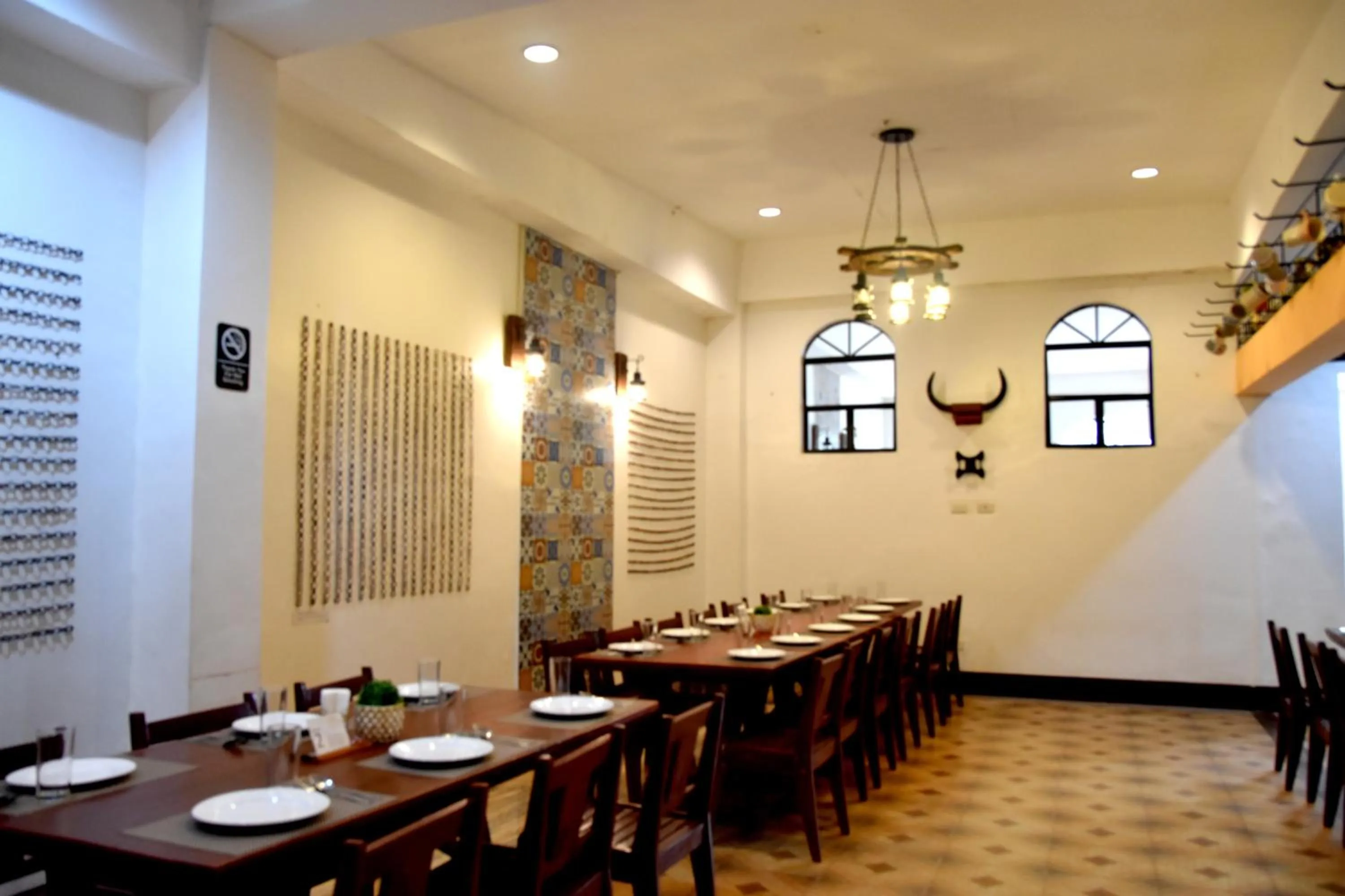 Restaurant/places to eat in Isla De Oro Hotel