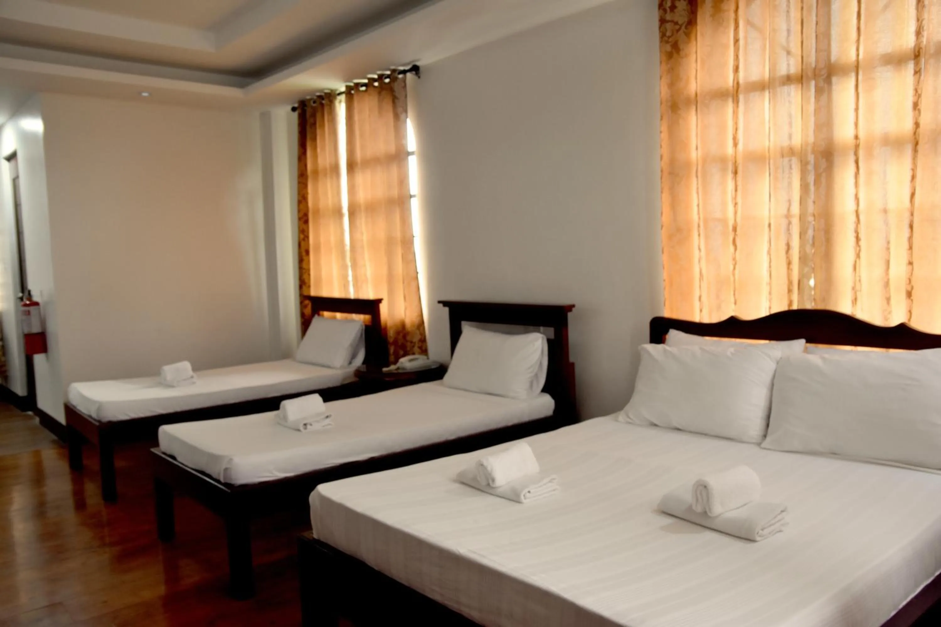 Bed in Isla De Oro Hotel