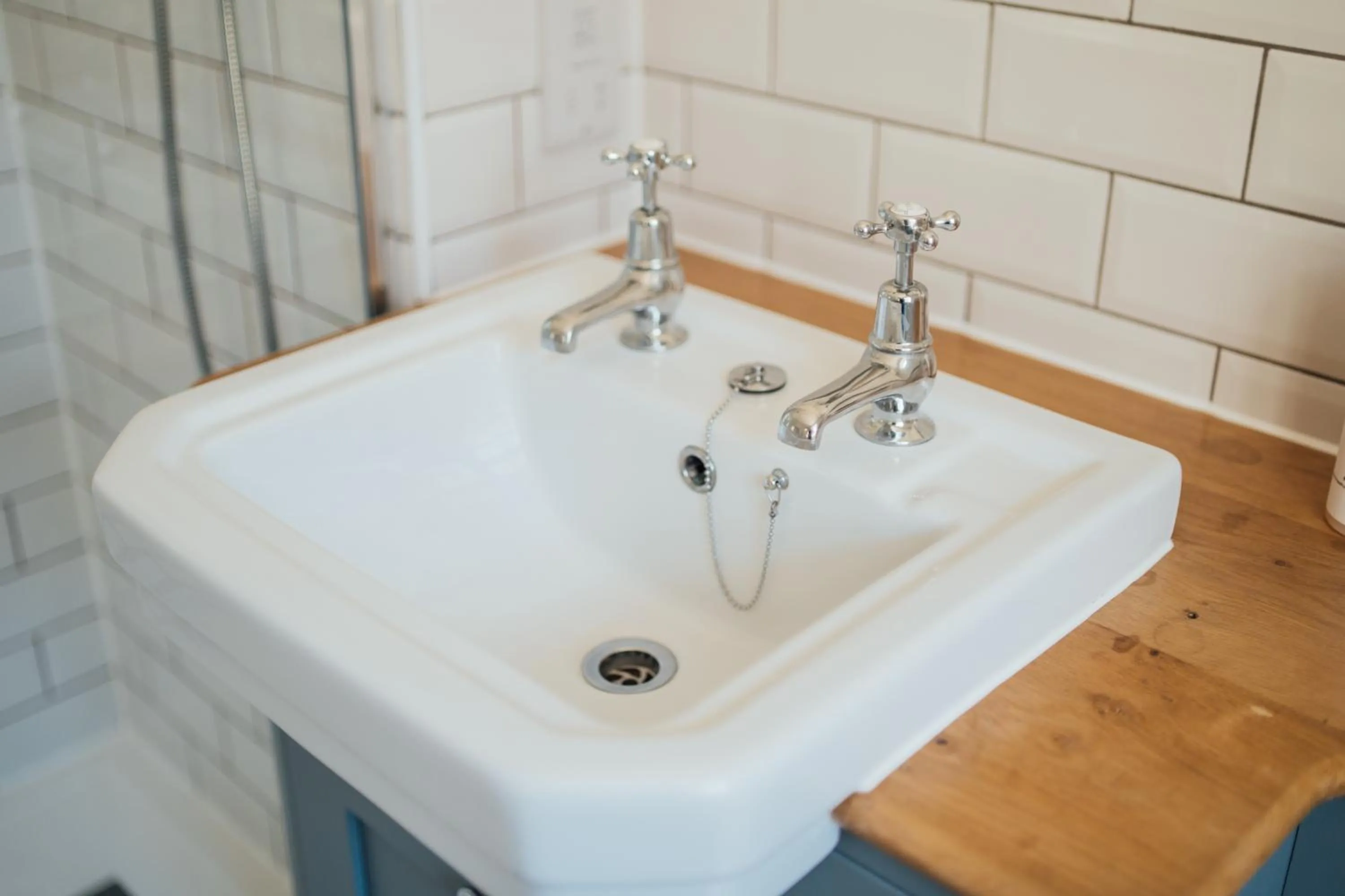 Bathroom in The Farthings Somerset