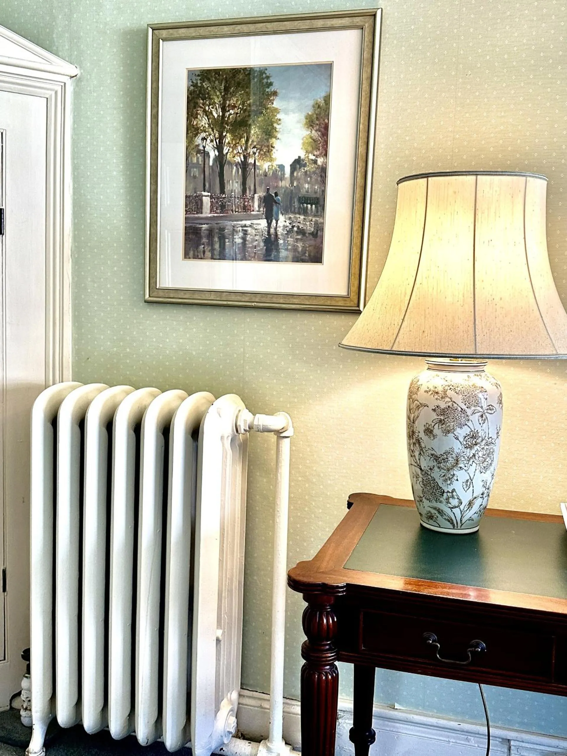 Bedroom in Farthings Country House Hotel & Restaurant Tunton