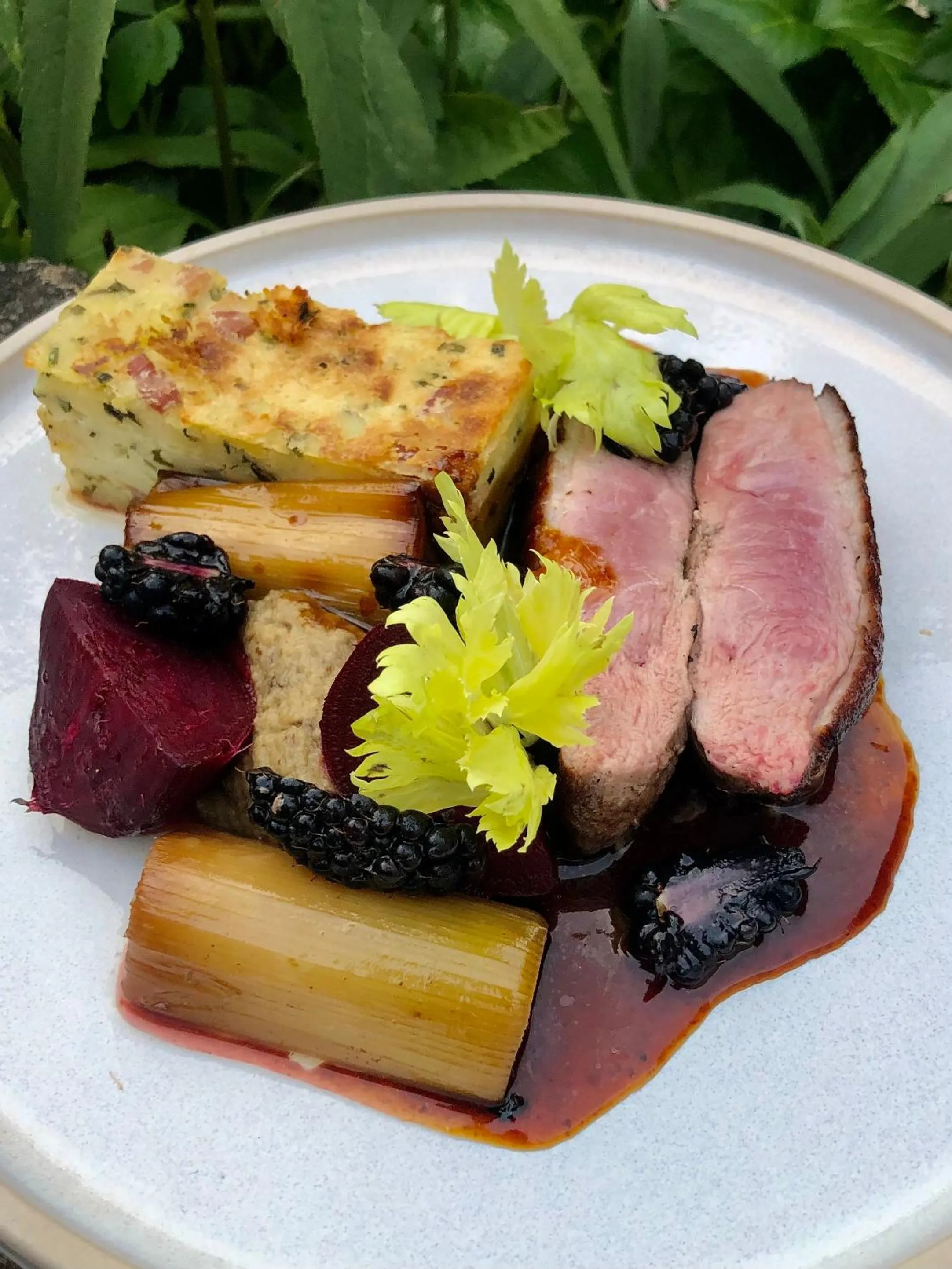 Food and drinks in Farthings Country House Hotel & Restaurant Tunton