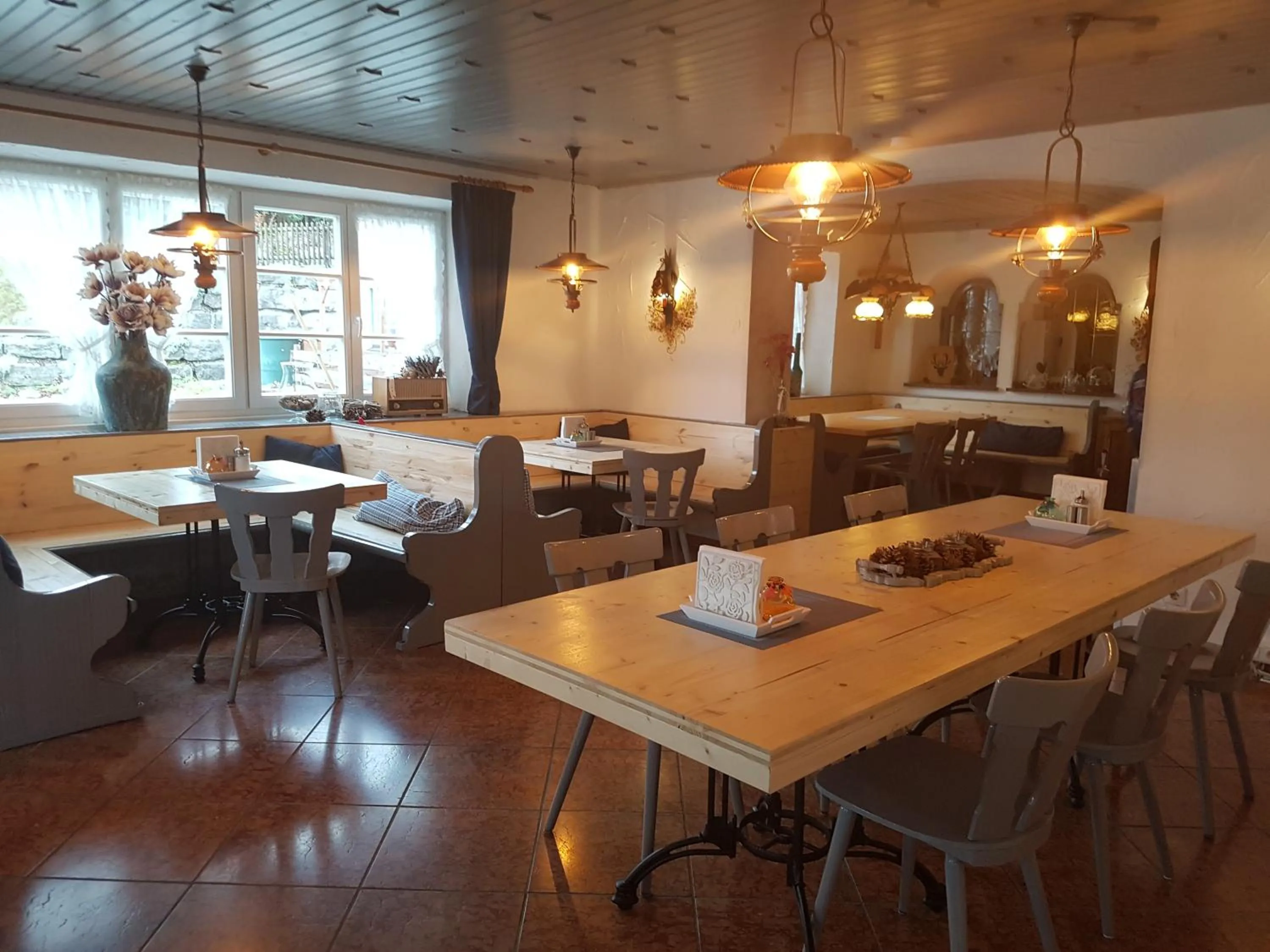 Restaurant/places to eat in Hotel Garni Forsthaus Ruhpolding