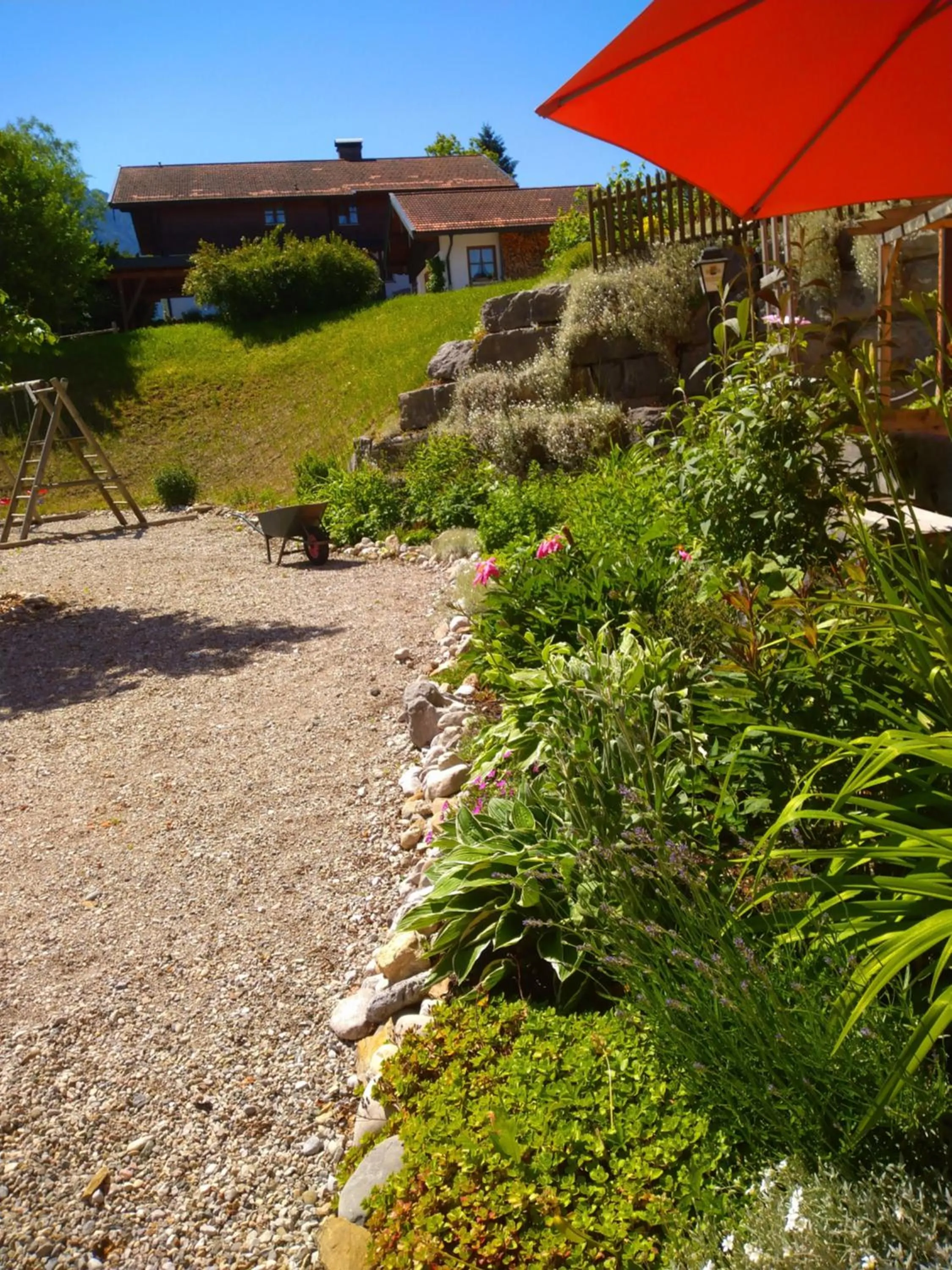 Garden in Hotel Garni Forsthaus Ruhpolding
