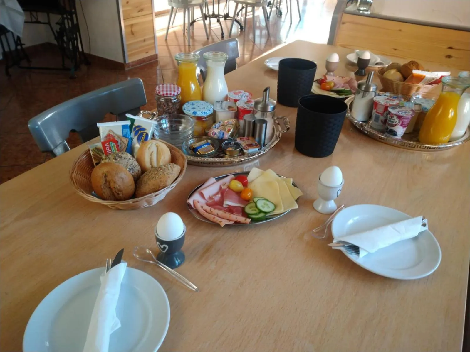 Breakfast in Hotel Garni Forsthaus Ruhpolding