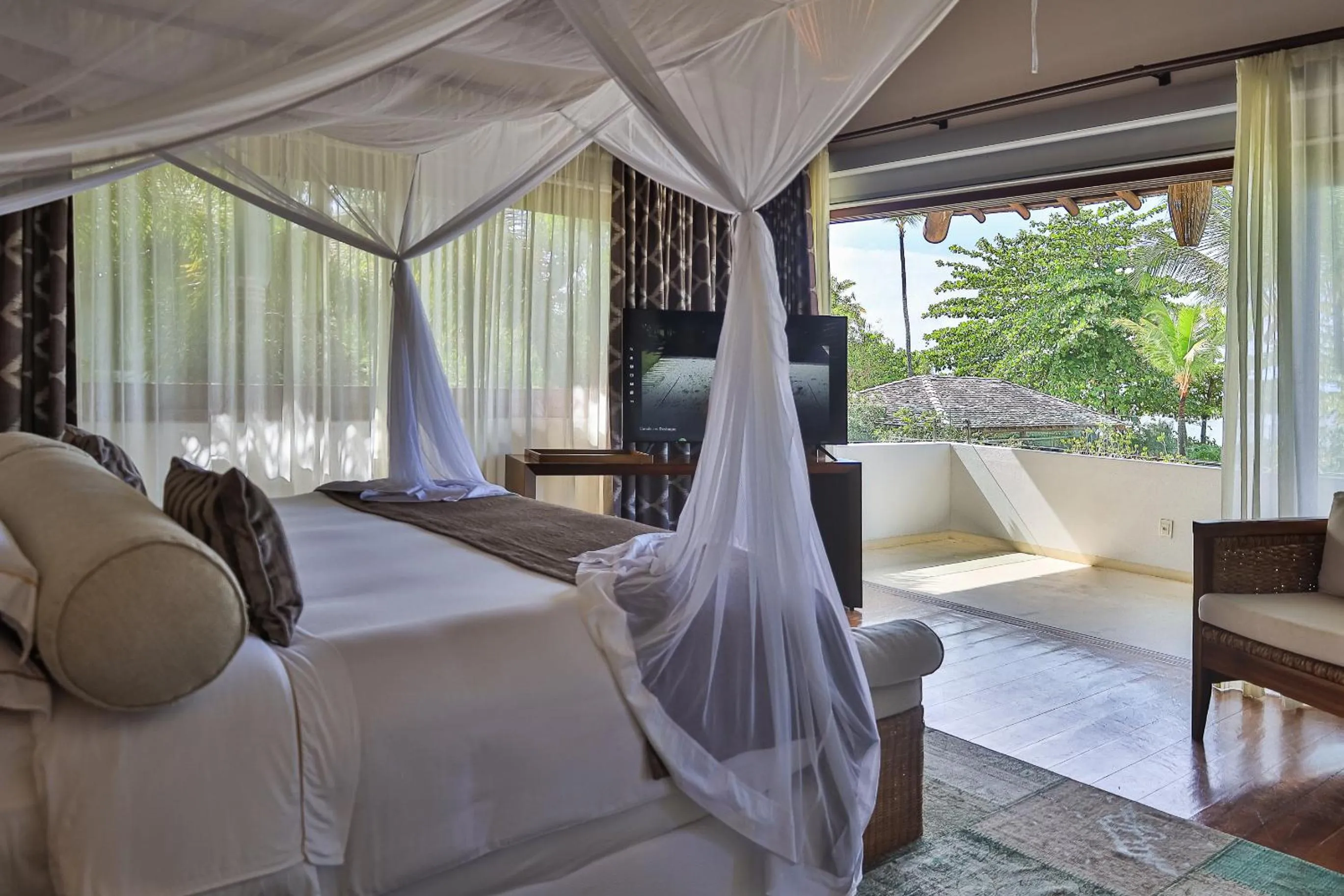 Photo of the whole room, Bed in Campo Bahia Hotel Villas Spa